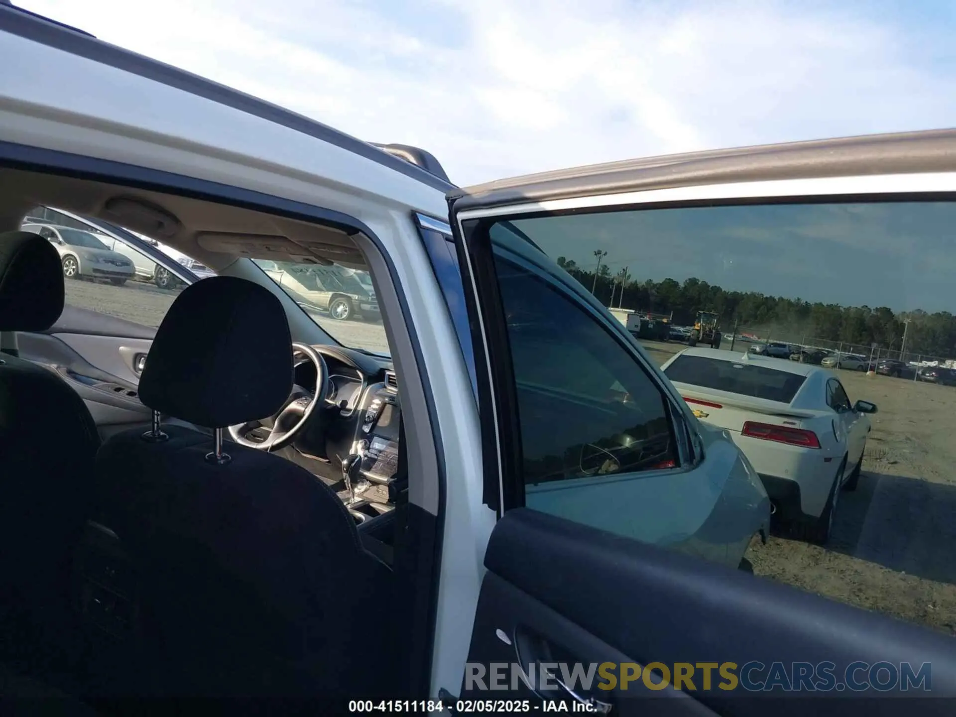8 Photograph of a damaged car 5N1AZ2MJ4KN132768 NISSAN MURANO 2019