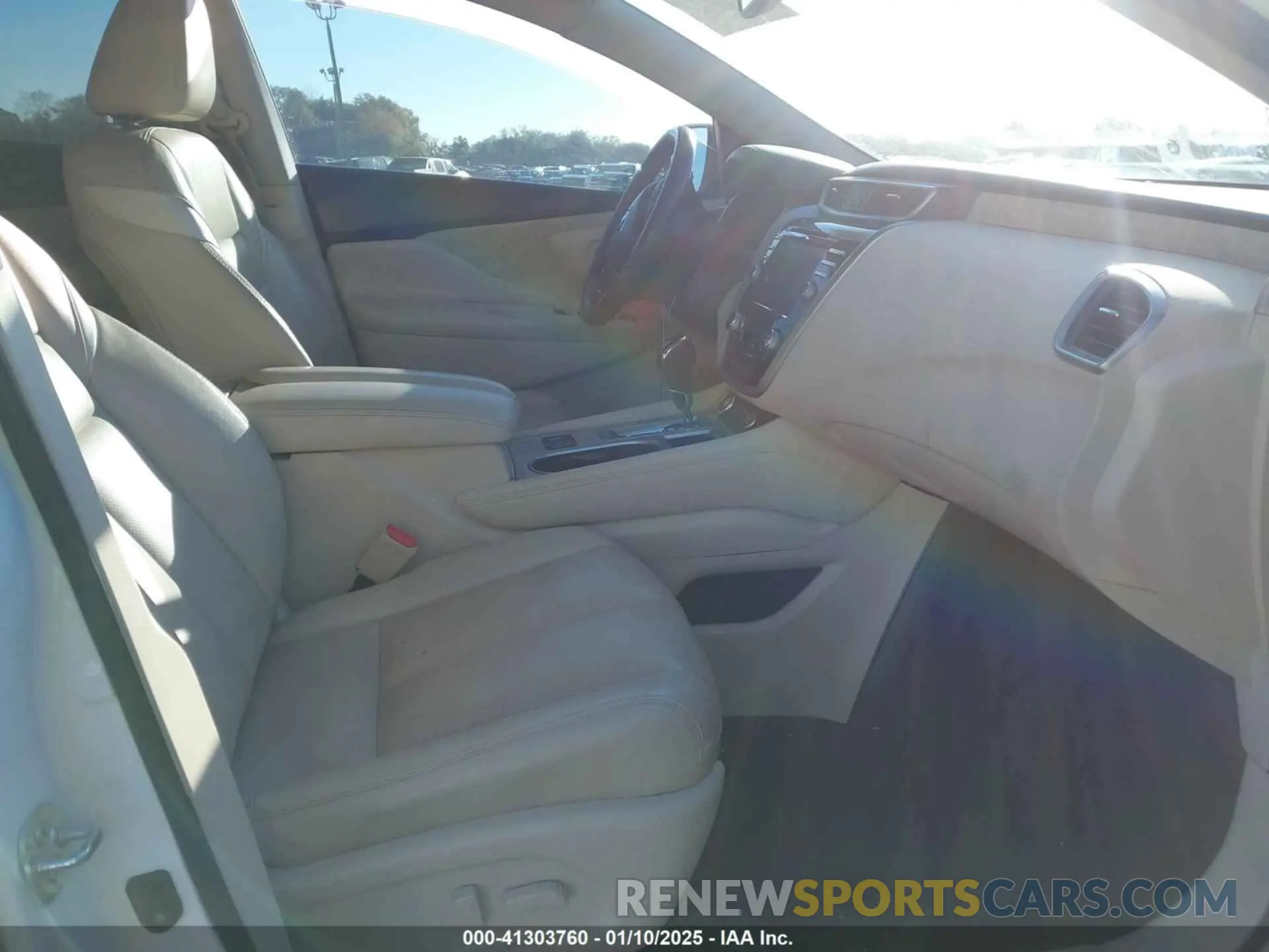 5 Photograph of a damaged car 5N1AZ2MJ5KN159574 NISSAN MURANO 2019