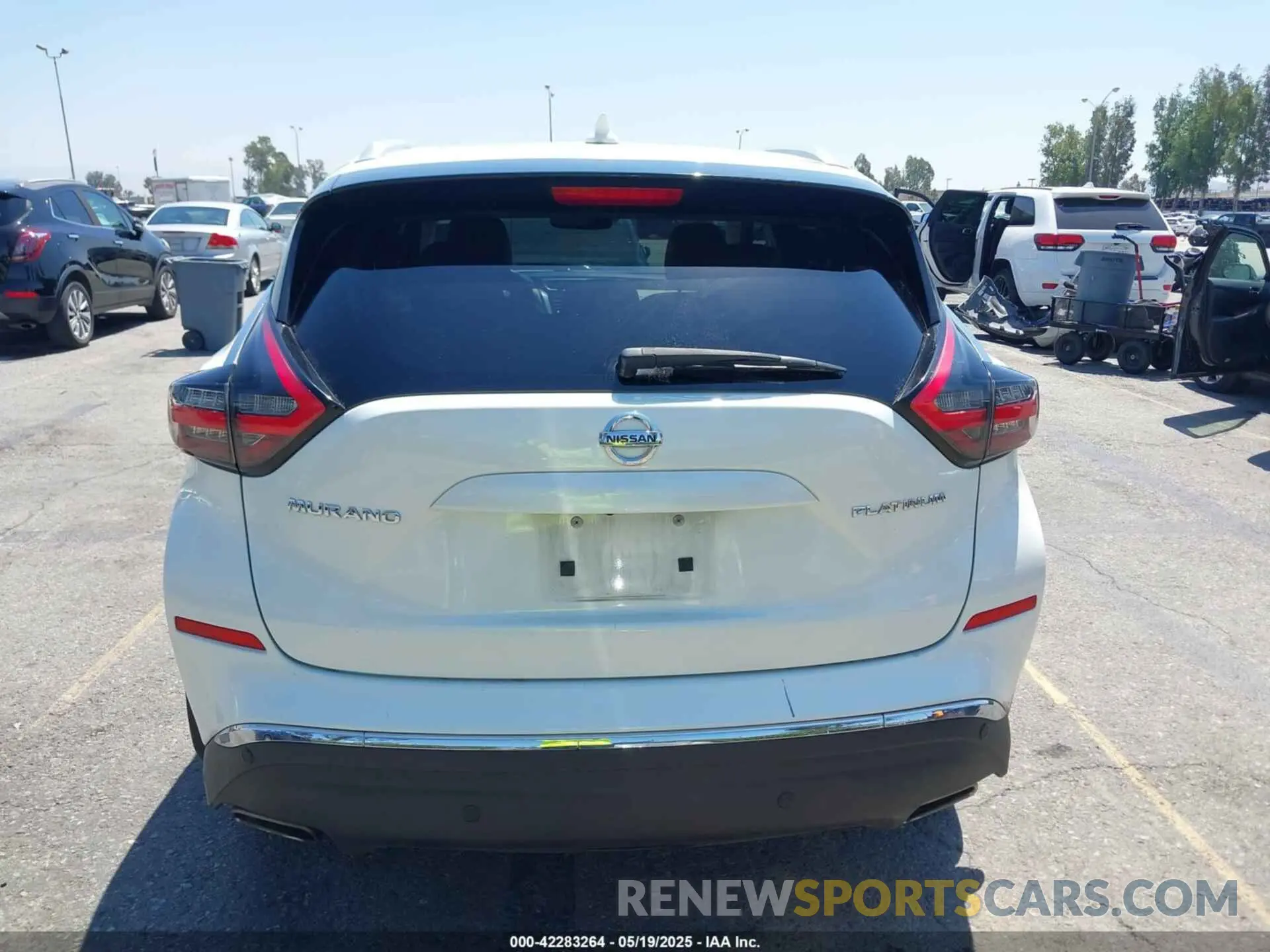16 Photograph of a damaged car 5N1AZ2MJ5KN162233 NISSAN MURANO 2019