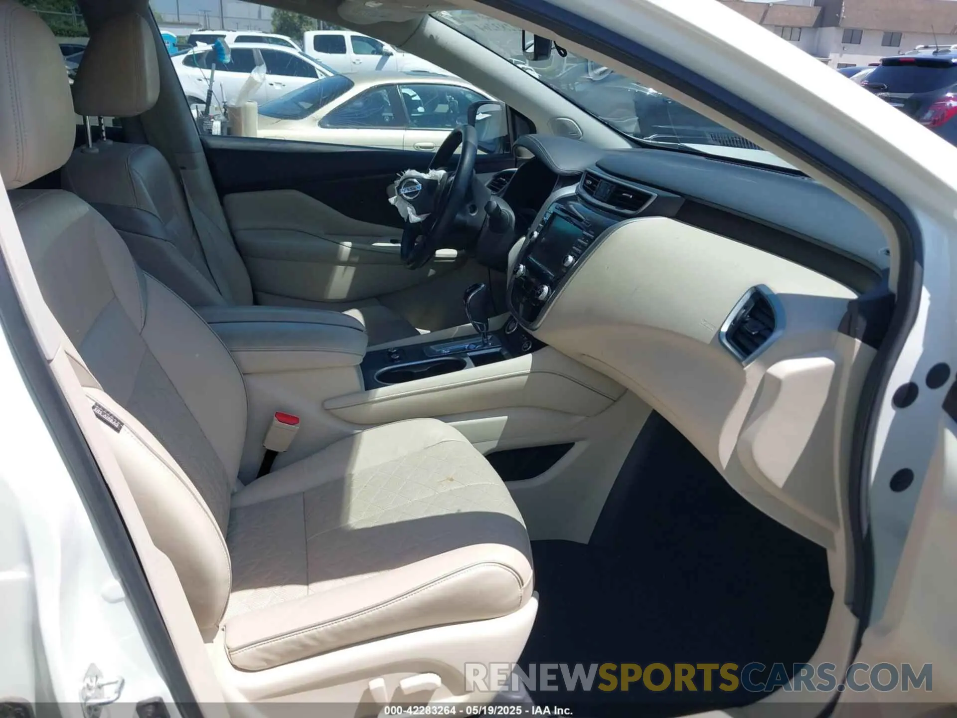 5 Photograph of a damaged car 5N1AZ2MJ5KN162233 NISSAN MURANO 2019