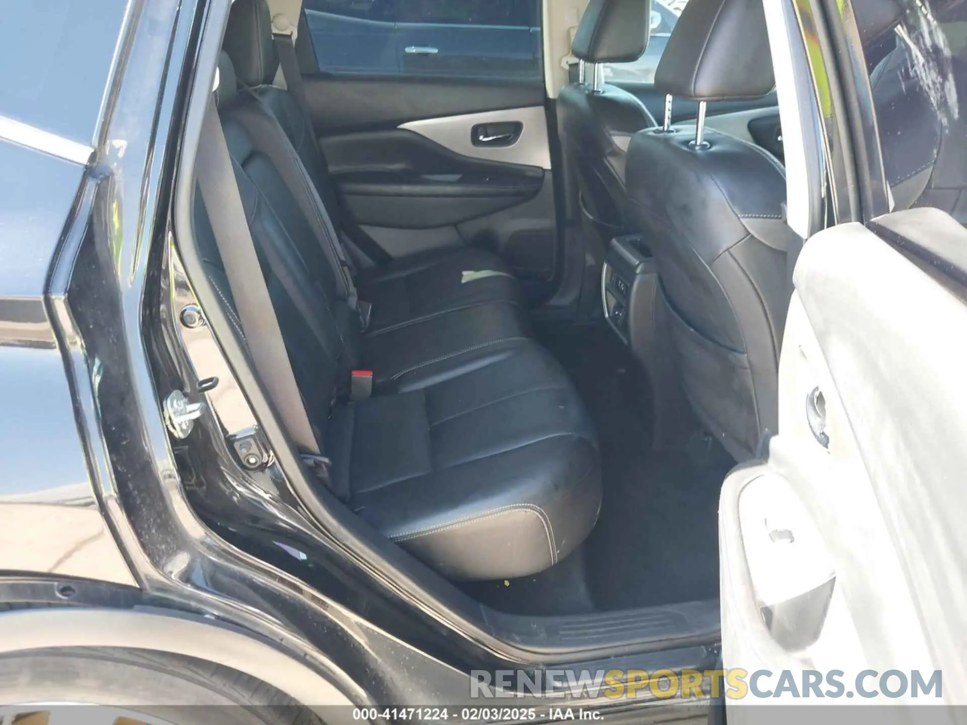 8 Photograph of a damaged car 5N1AZ2MJ6KN124803 NISSAN MURANO 2019