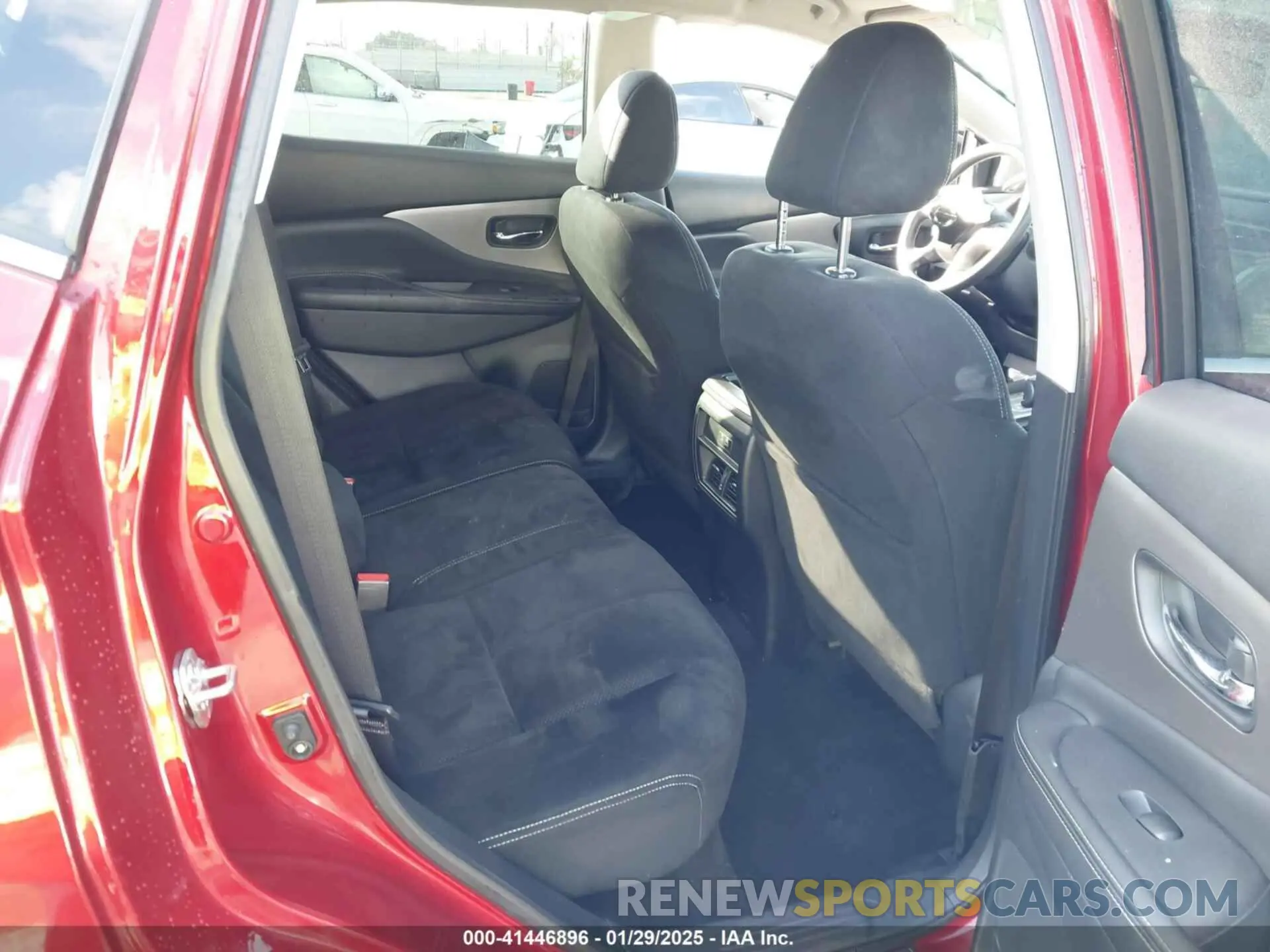 8 Photograph of a damaged car 5N1AZ2MJ6KN160894 NISSAN MURANO 2019