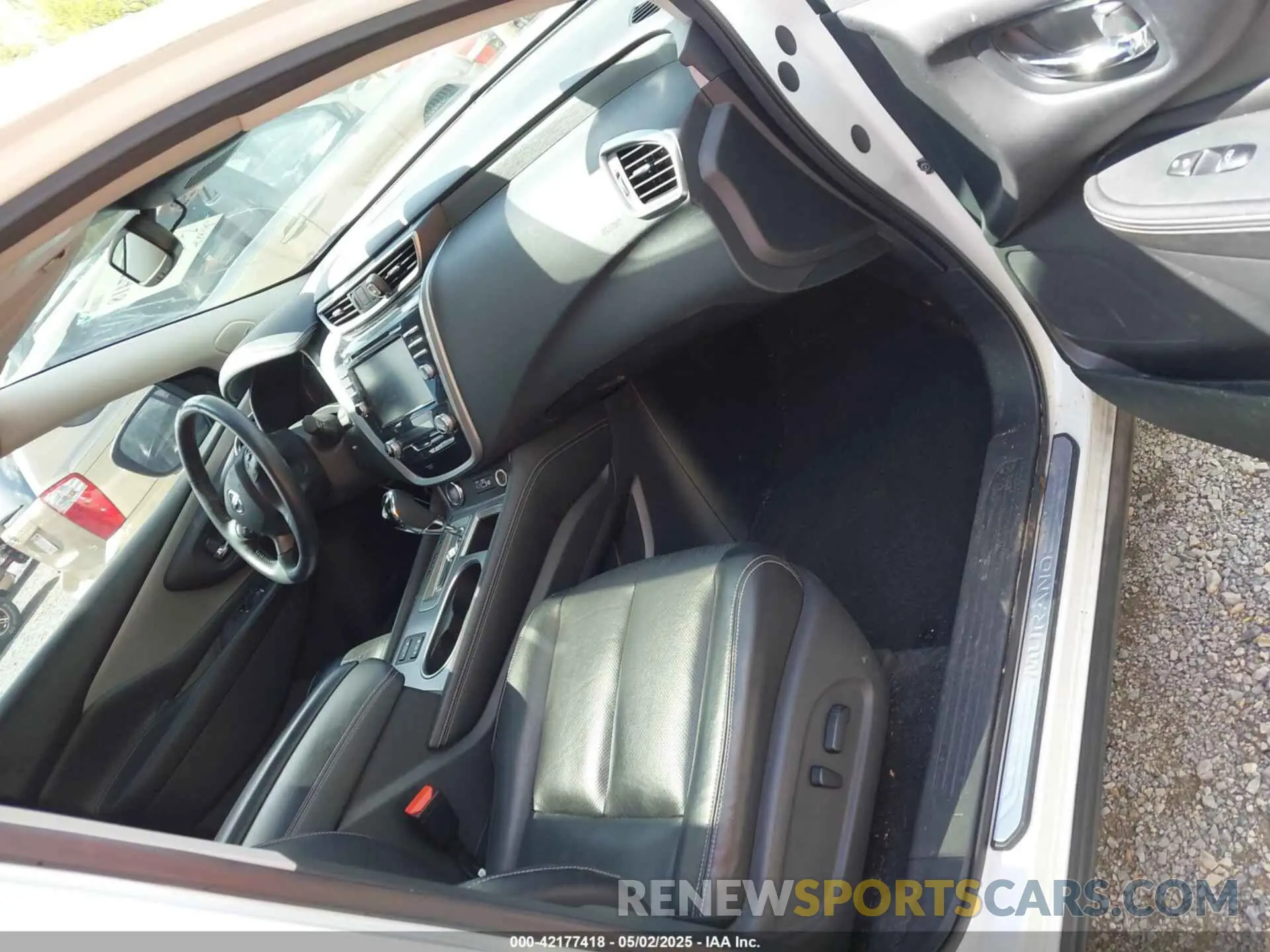 5 Photograph of a damaged car 5N1AZ2MJ8KN118498 NISSAN MURANO 2019