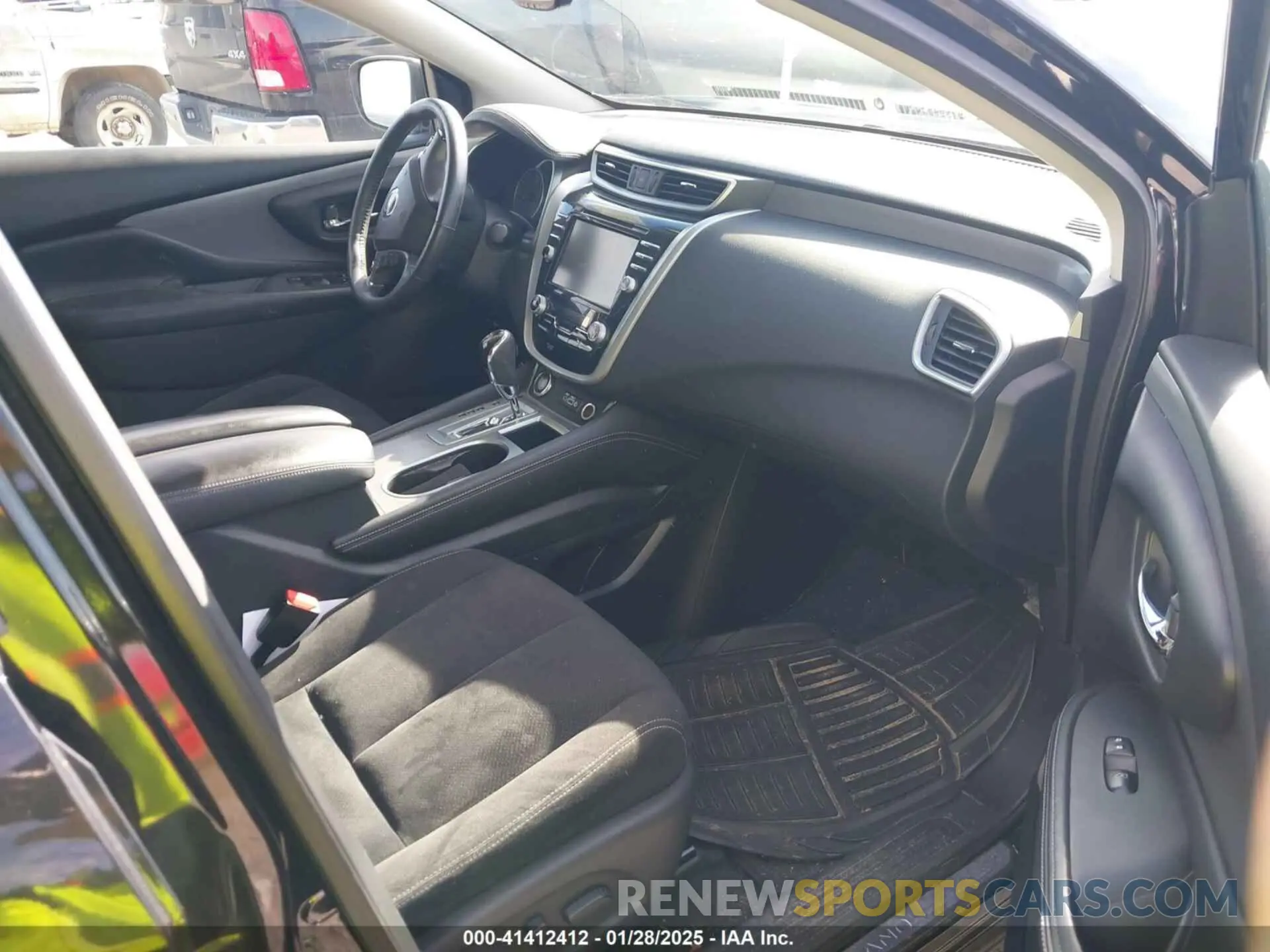 5 Photograph of a damaged car 5N1AZ2MJ8KN131719 NISSAN MURANO 2019