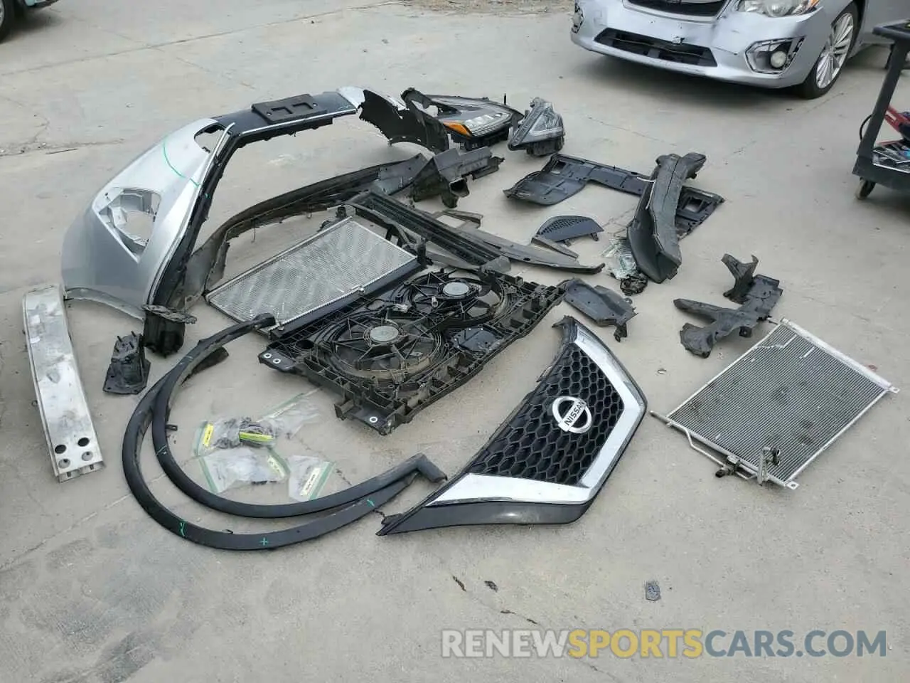 13 Photograph of a damaged car 5N1AZ2MJ8KN141473 NISSAN MURANO 2019