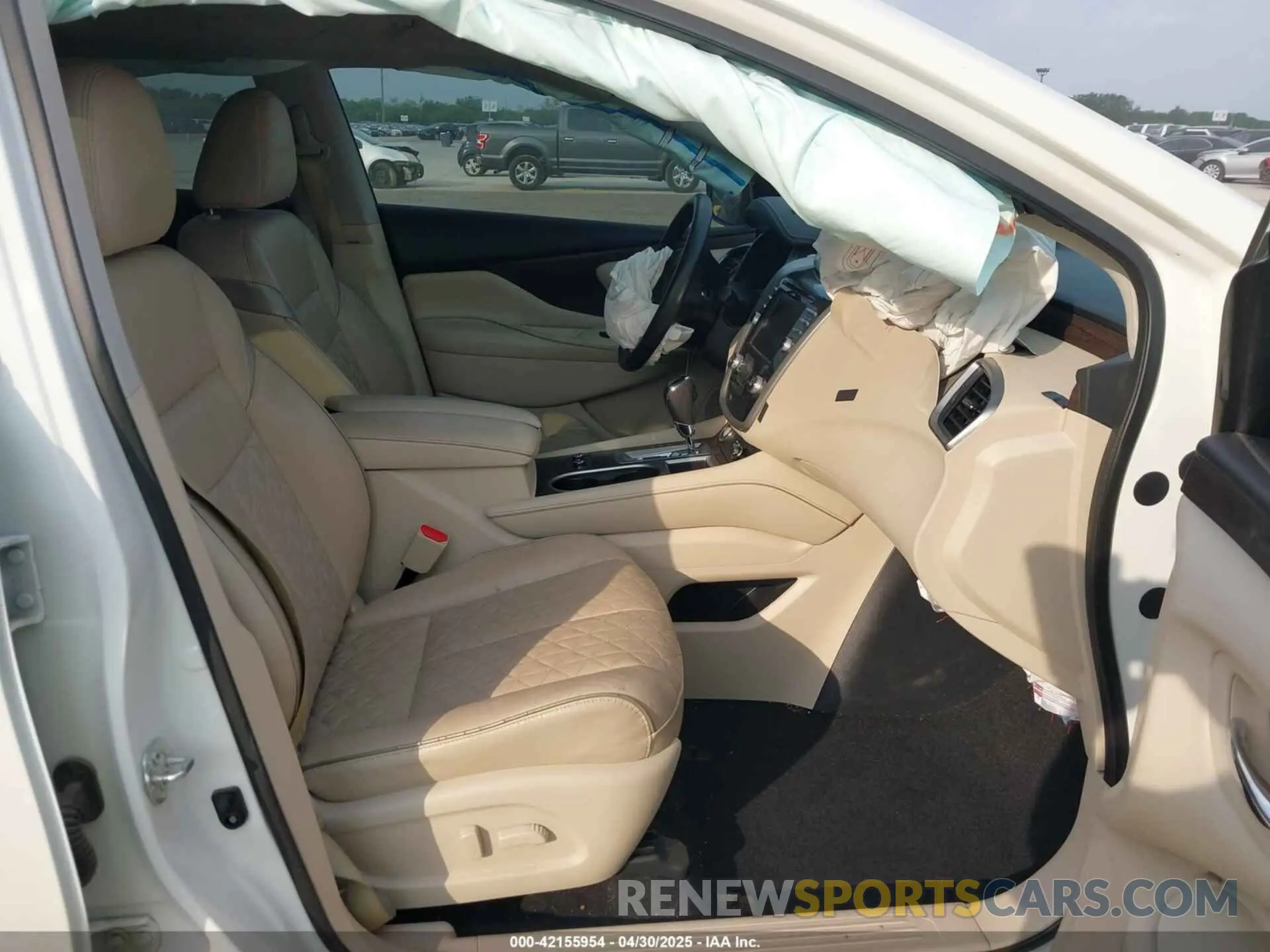 5 Photograph of a damaged car 5N1AZ2MJXKN117353 NISSAN MURANO 2019