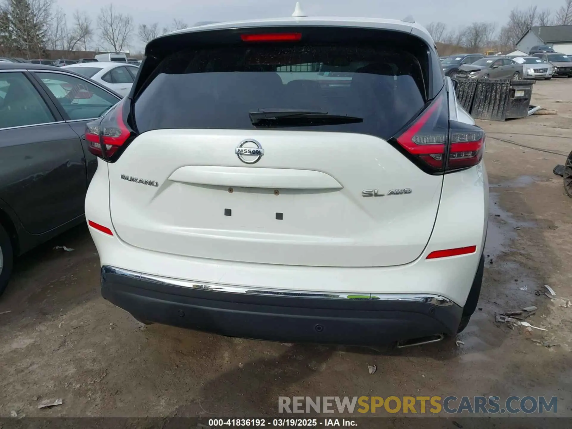 16 Photograph of a damaged car 5N1AZ2MS0KN111800 NISSAN MURANO 2019