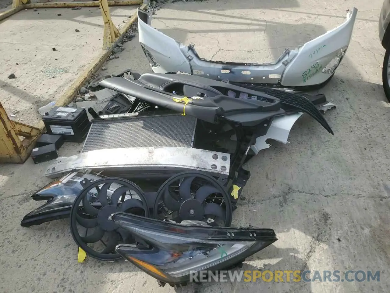 13 Photograph of a damaged car 5N1AZ2MS0KN165114 NISSAN MURANO 2019
