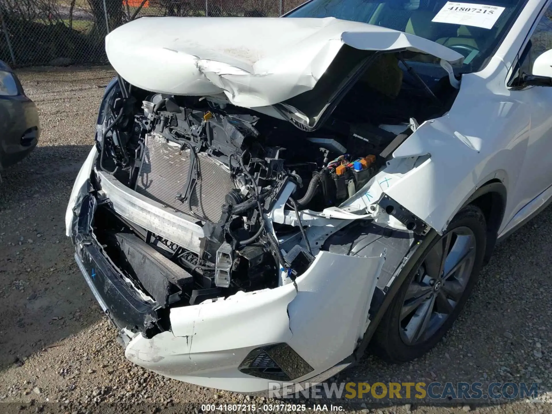 17 Photograph of a damaged car 5N1AZ2MS2KN118604 NISSAN MURANO 2019