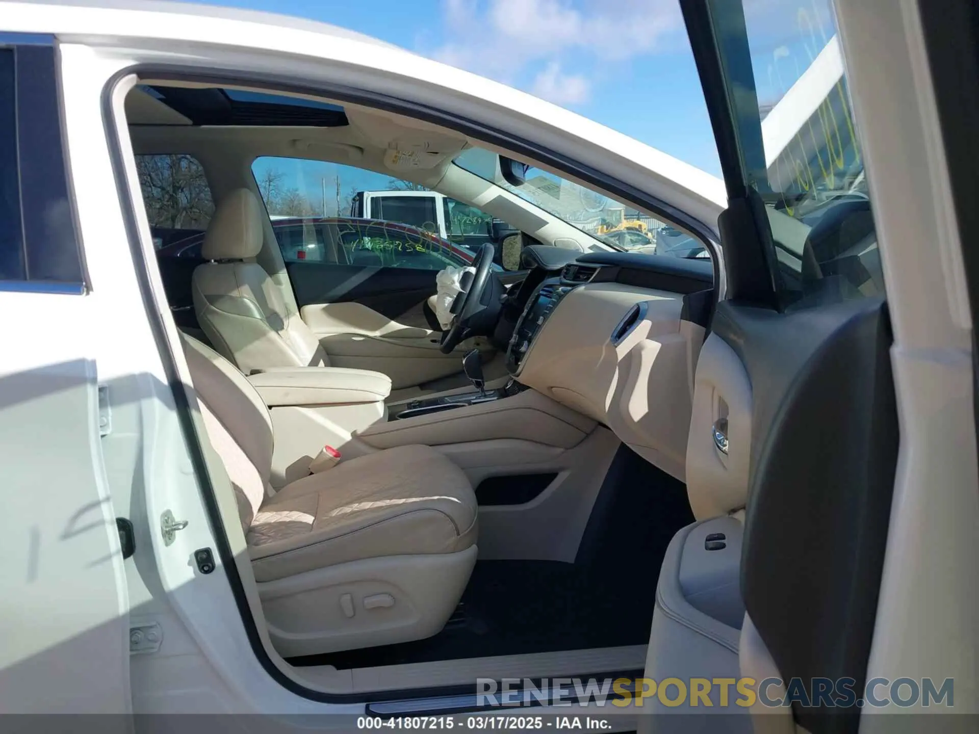 5 Photograph of a damaged car 5N1AZ2MS2KN118604 NISSAN MURANO 2019