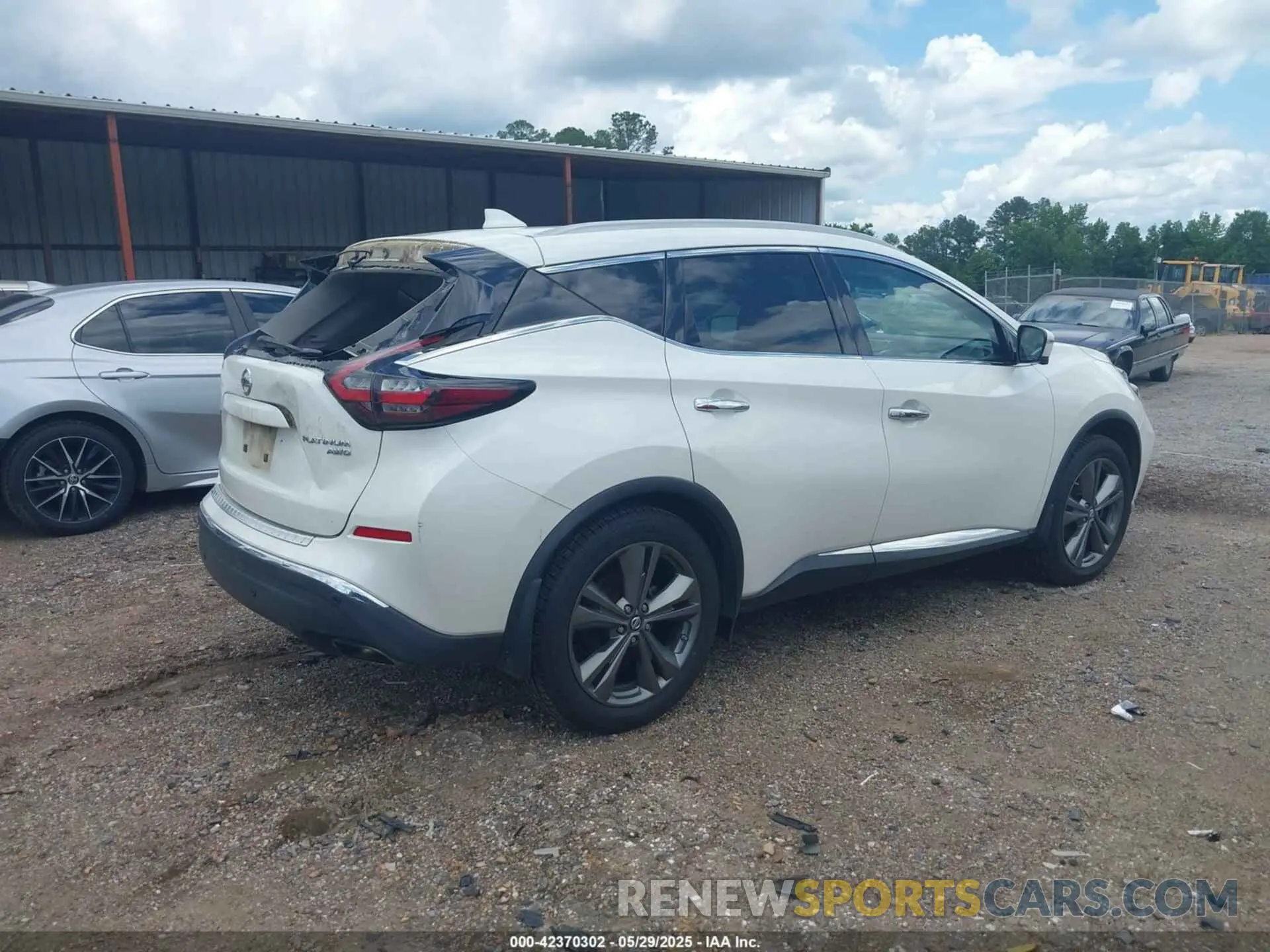 4 Photograph of a damaged car 5N1AZ2MS4KN136327 NISSAN MURANO 2019