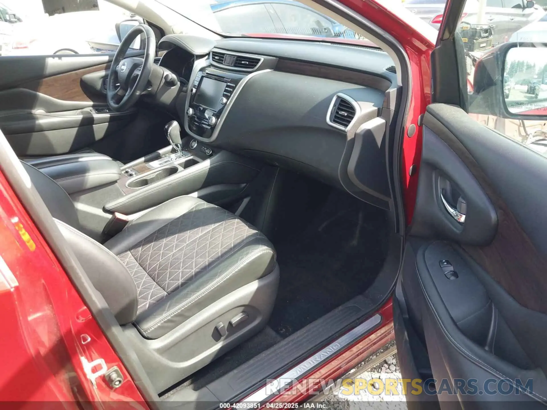 5 Photograph of a damaged car 5N1AZ2MS8KN150005 NISSAN MURANO 2019