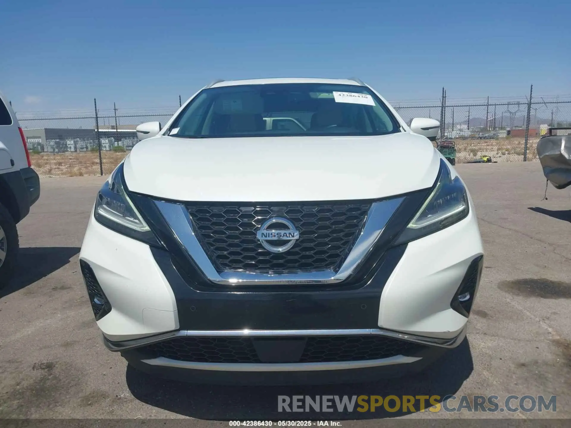 13 Photograph of a damaged car 5N1AZ2MS8KN150506 NISSAN MURANO 2019