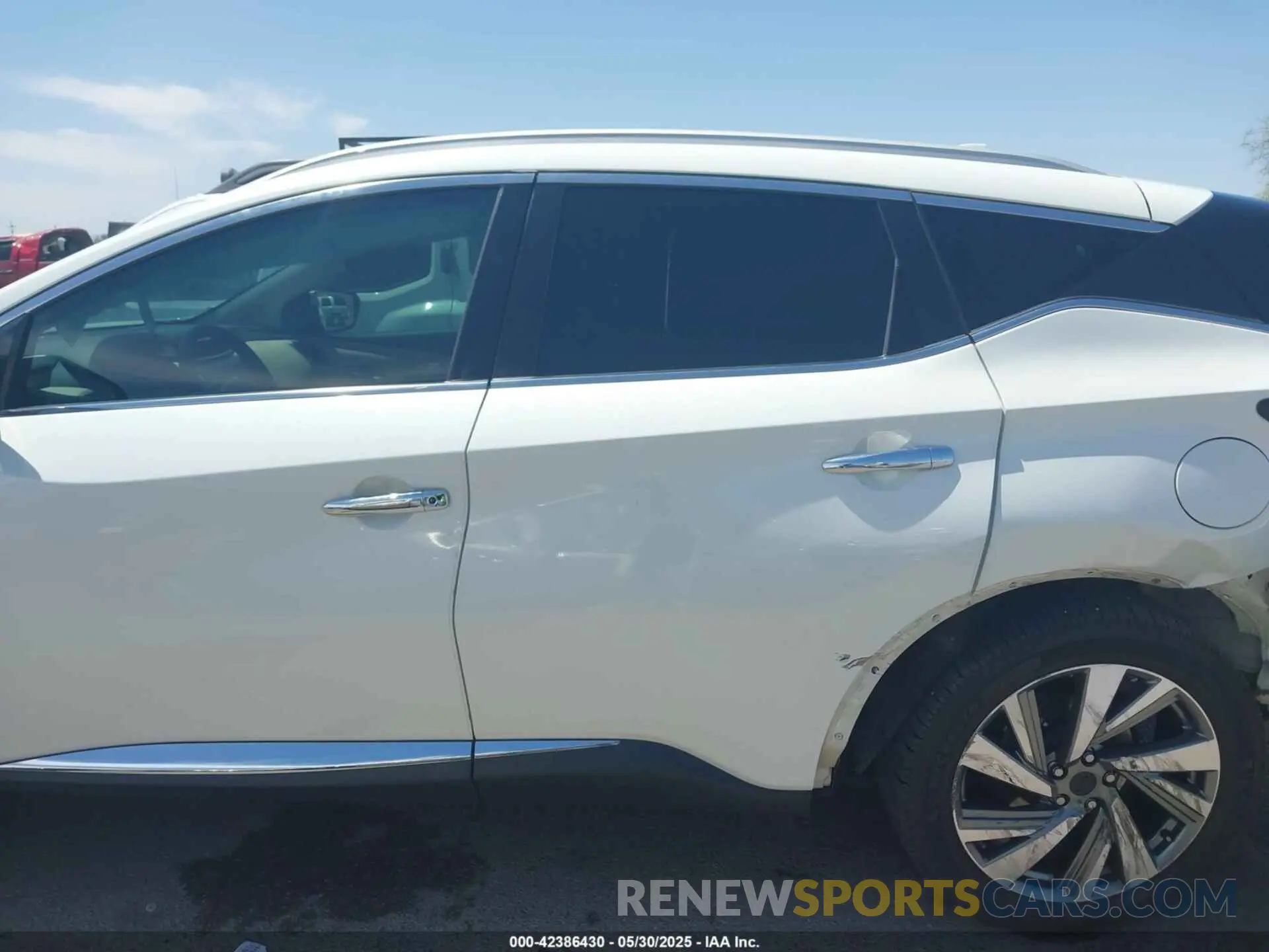 15 Photograph of a damaged car 5N1AZ2MS8KN150506 NISSAN MURANO 2019