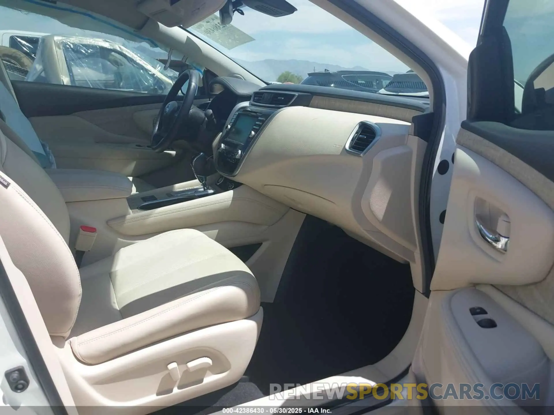 5 Photograph of a damaged car 5N1AZ2MS8KN150506 NISSAN MURANO 2019