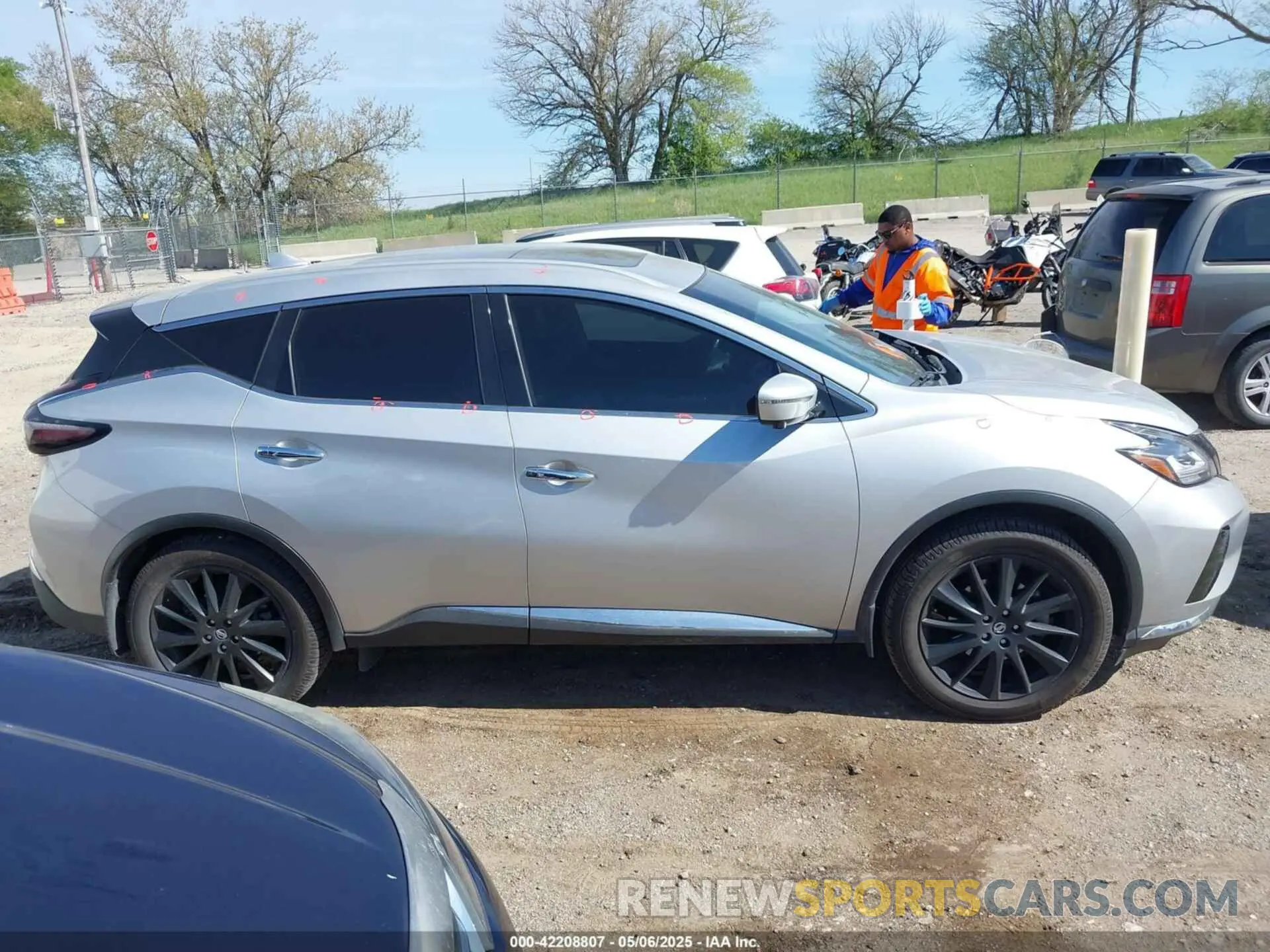 13 Photograph of a damaged car 5N1AZ2MSXKN143847 NISSAN MURANO 2019