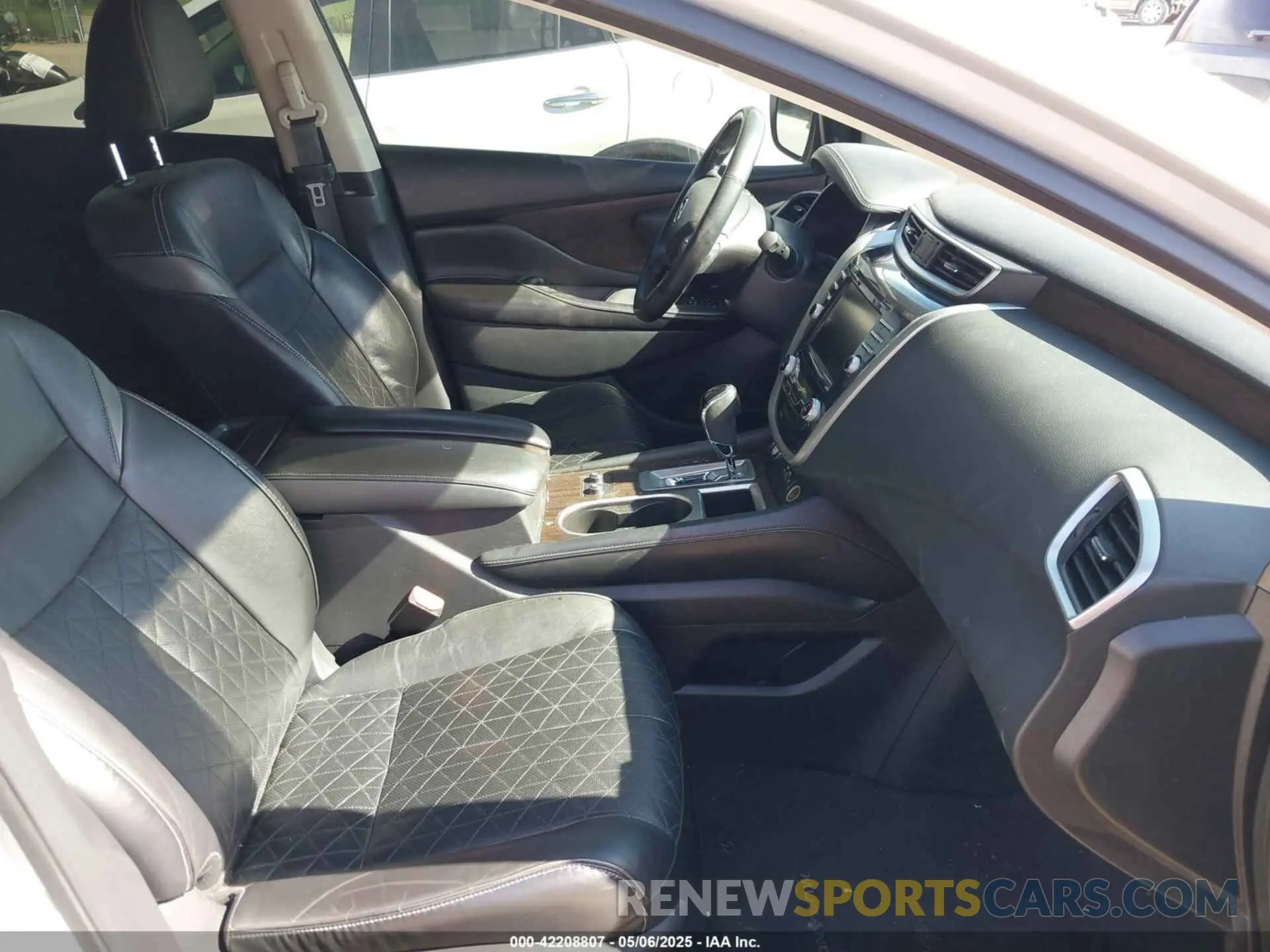 5 Photograph of a damaged car 5N1AZ2MSXKN143847 NISSAN MURANO 2019