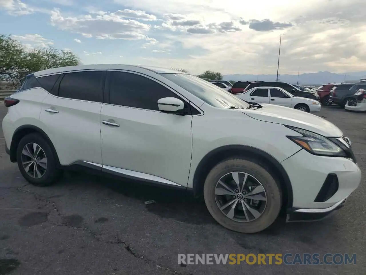 4 Photograph of a damaged car 5N1AZ2AJ2LN113772 NISSAN MURANO 2020