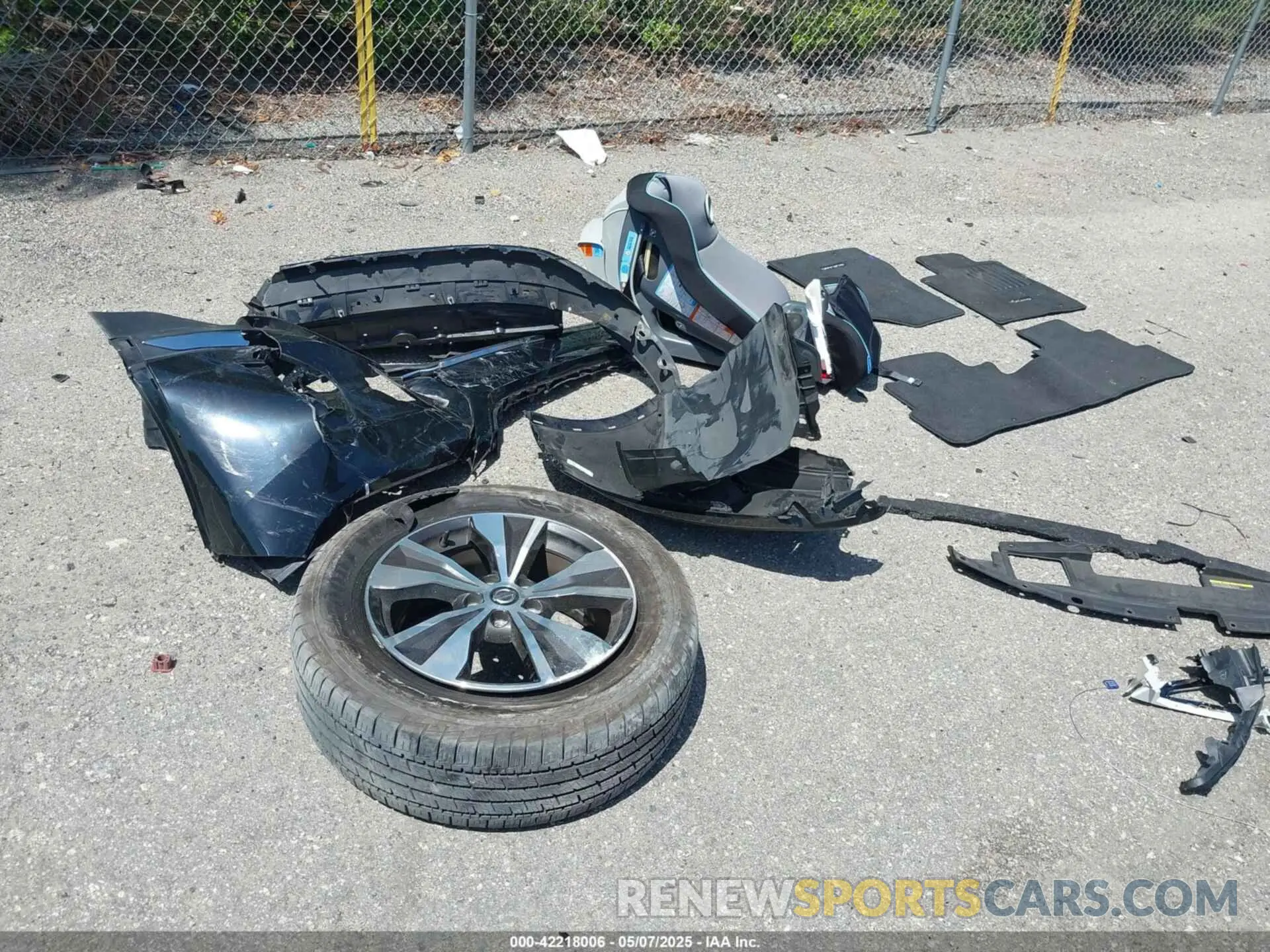 12 Photograph of a damaged car 5N1AZ2AJ3LN164844 NISSAN MURANO 2020