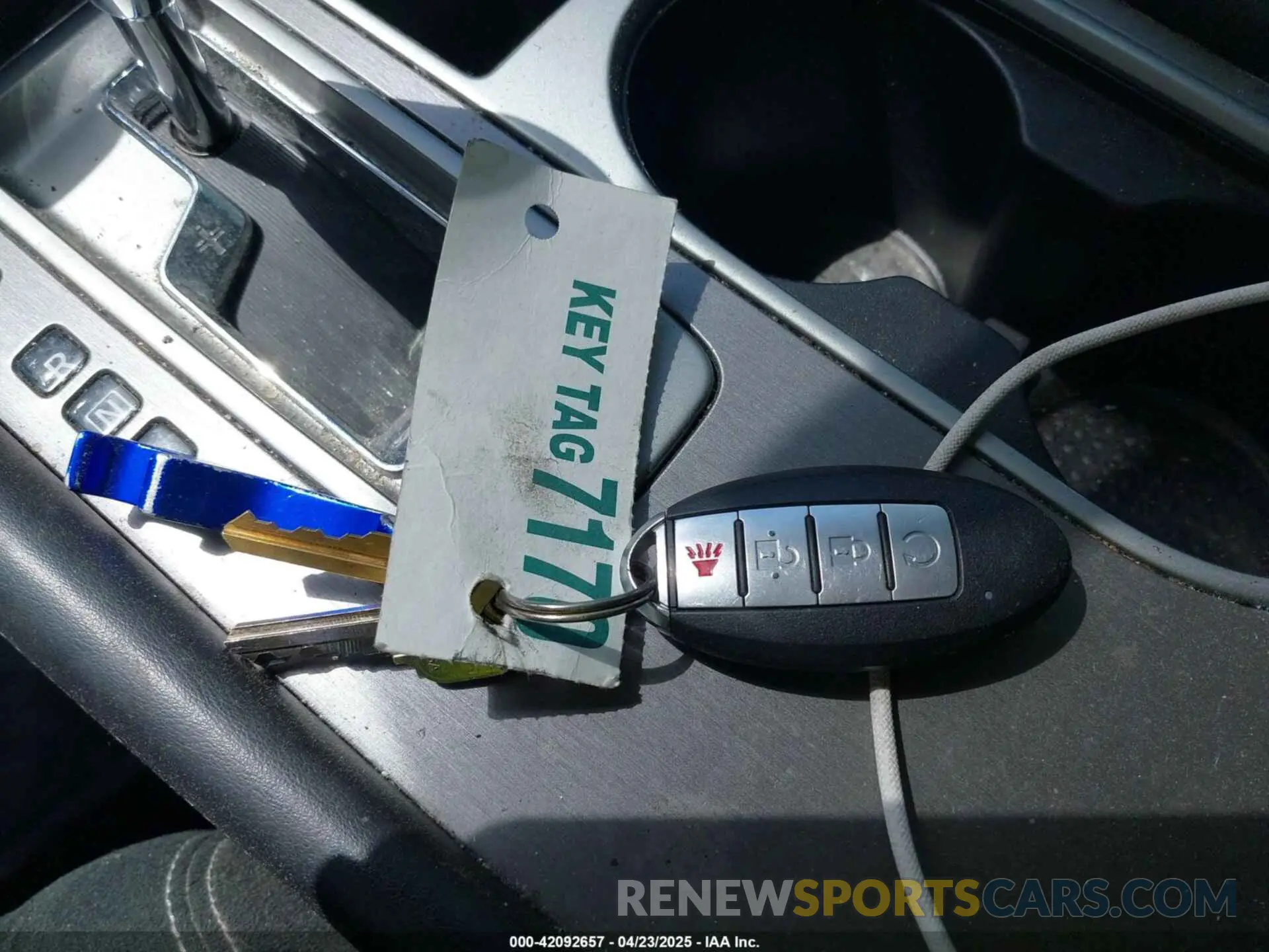 11 Photograph of a damaged car 5N1AZ2AJ4LN138107 NISSAN MURANO 2020