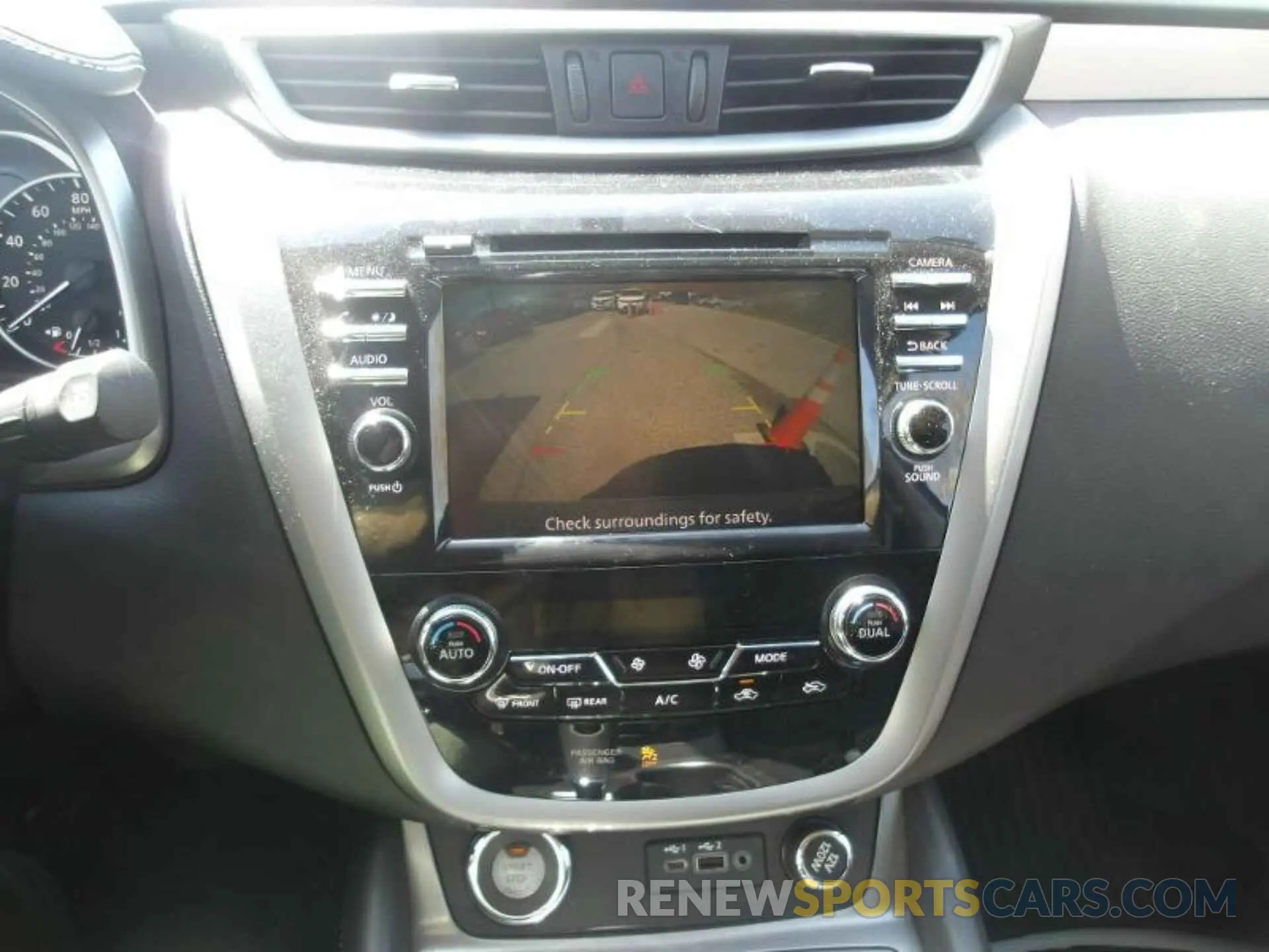 8 Photograph of a damaged car 5N1AZ2AJ5LN108131 NISSAN MURANO 2020