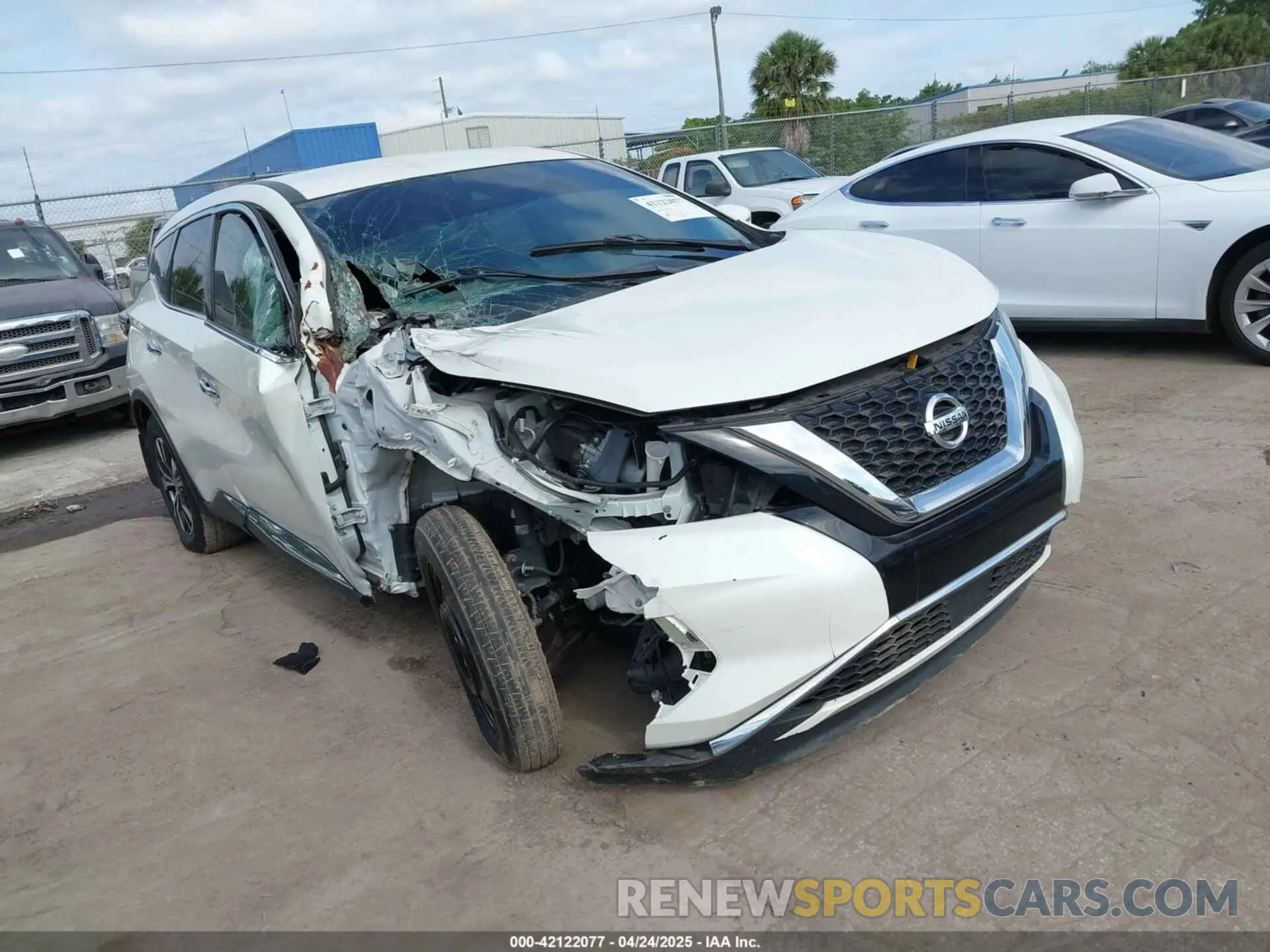 6 Photograph of a damaged car 5N1AZ2AJ6LN163493 NISSAN MURANO 2020