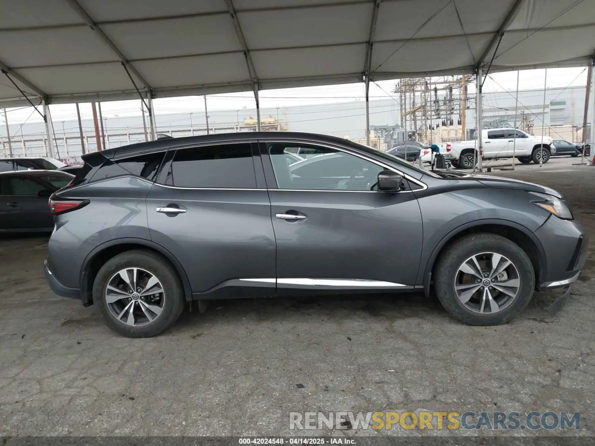 13 Photograph of a damaged car 5N1AZ2AJ7LN158755 NISSAN MURANO 2020