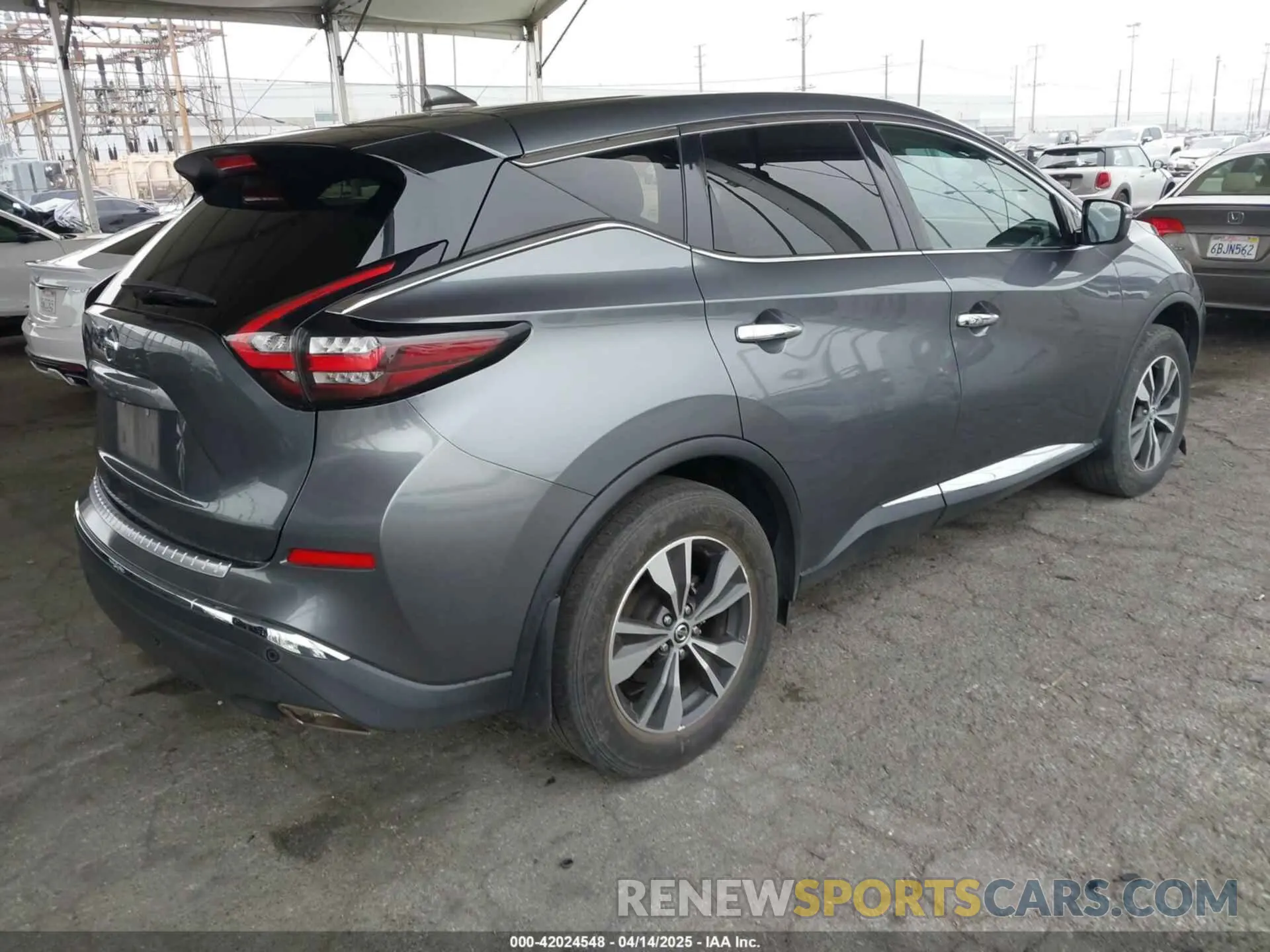 4 Photograph of a damaged car 5N1AZ2AJ7LN158755 NISSAN MURANO 2020