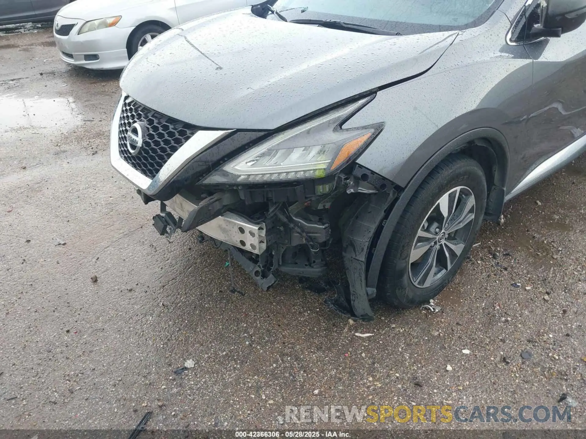 17 Photograph of a damaged car 5N1AZ2AJ8LN120337 NISSAN MURANO 2020
