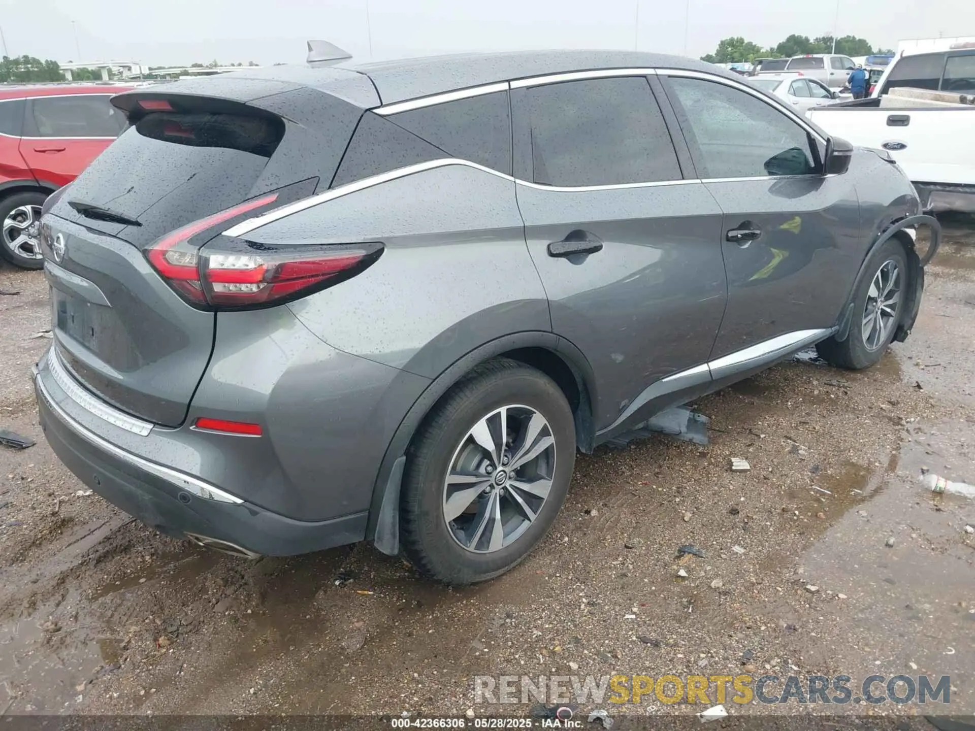 4 Photograph of a damaged car 5N1AZ2AJ8LN120337 NISSAN MURANO 2020