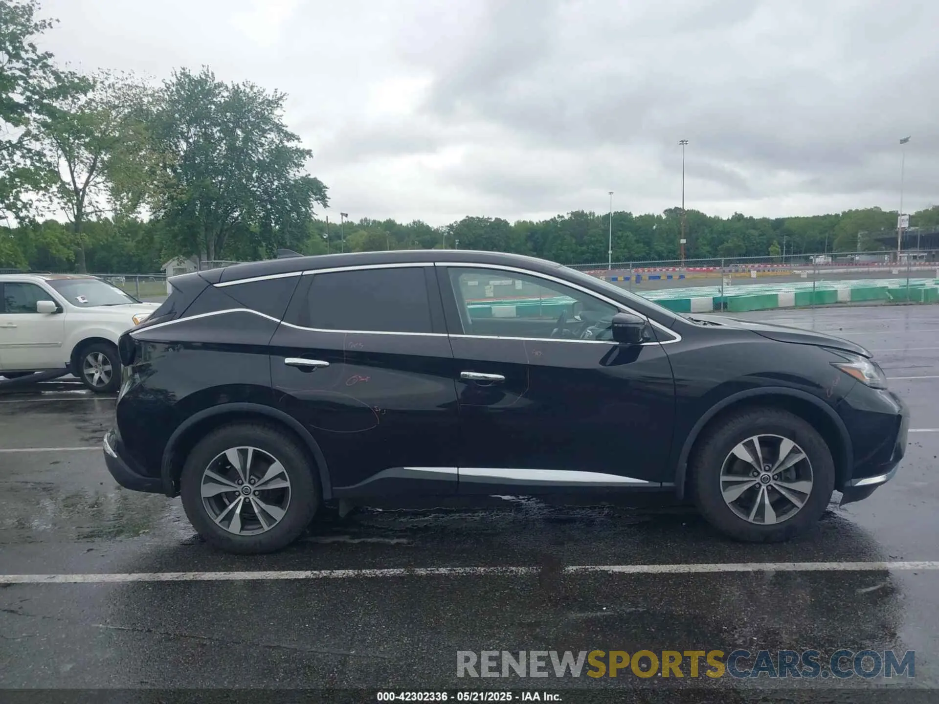 13 Photograph of a damaged car 5N1AZ2AS1LN167668 NISSAN MURANO 2020