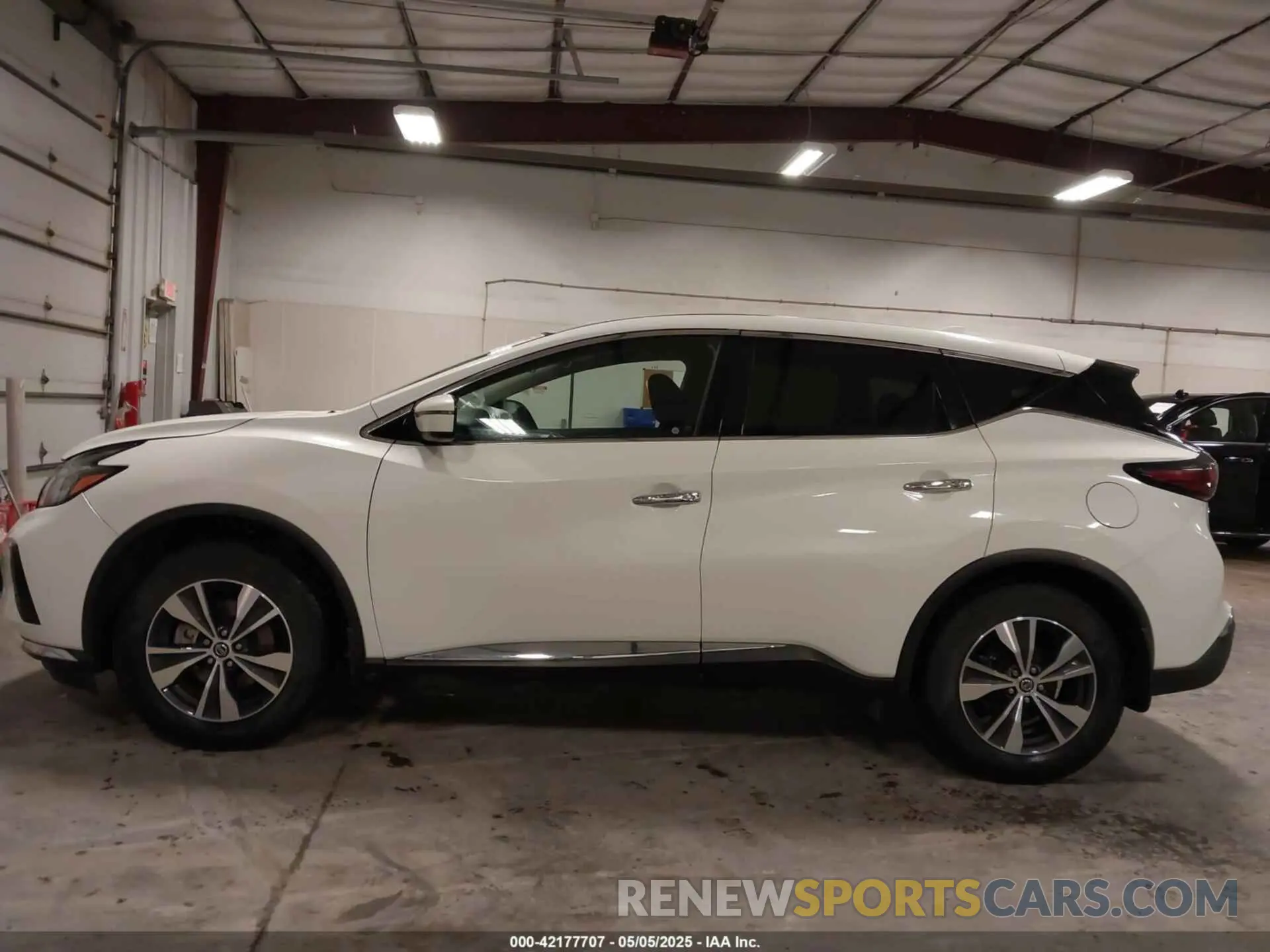 15 Photograph of a damaged car 5N1AZ2AS8LN128639 NISSAN MURANO 2020
