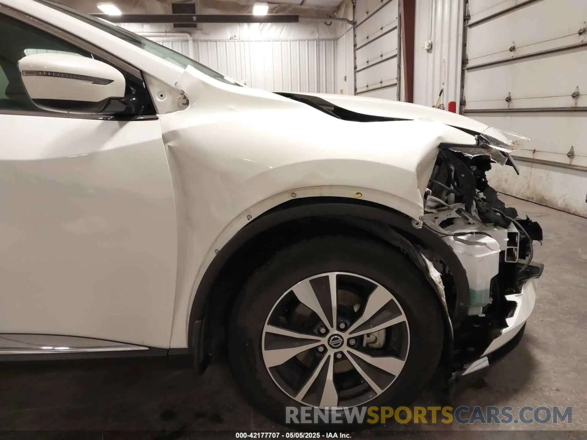 19 Photograph of a damaged car 5N1AZ2AS8LN128639 NISSAN MURANO 2020