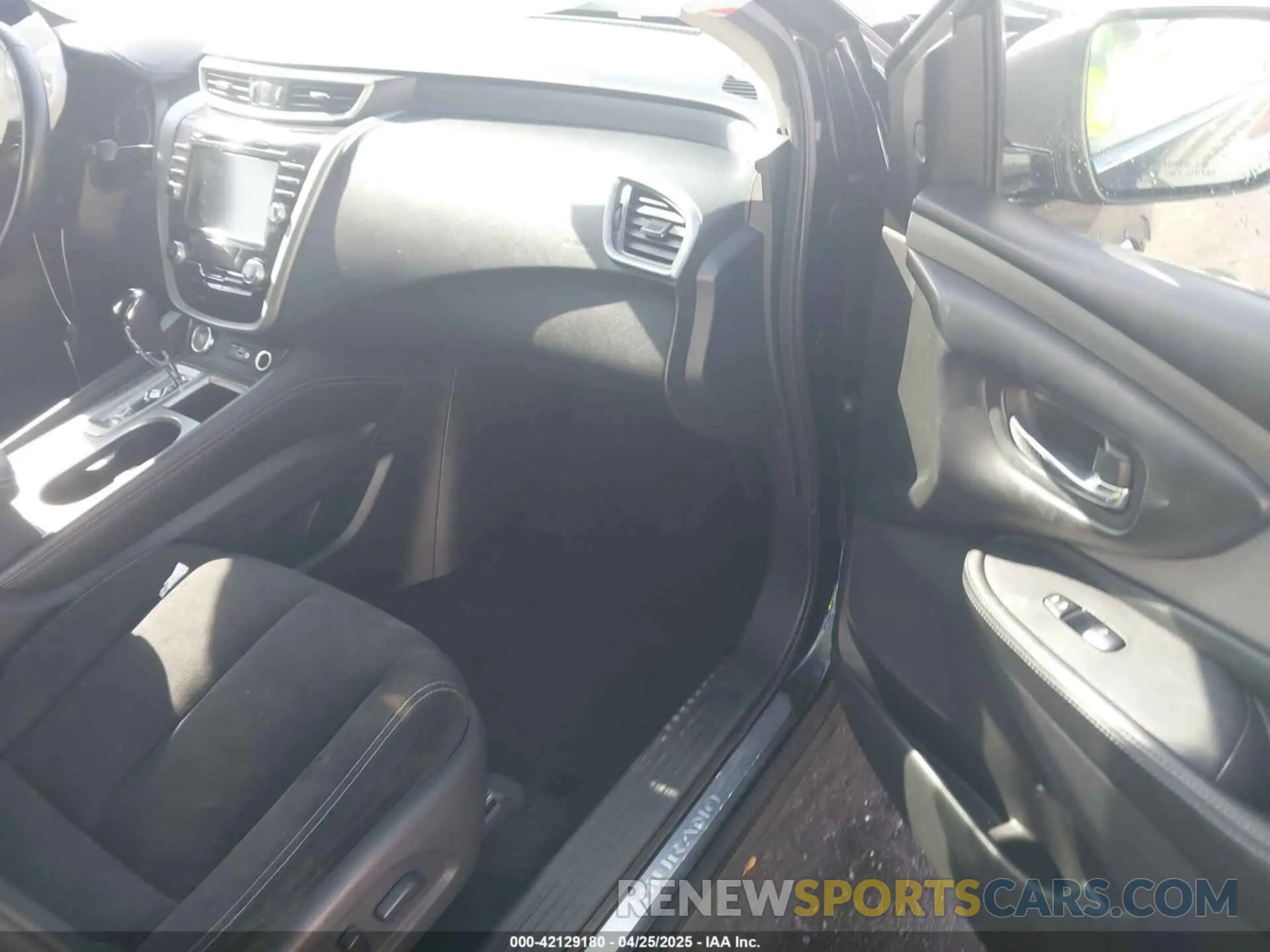 5 Photograph of a damaged car 5N1AZ2BJ7LN101552 NISSAN MURANO 2020
