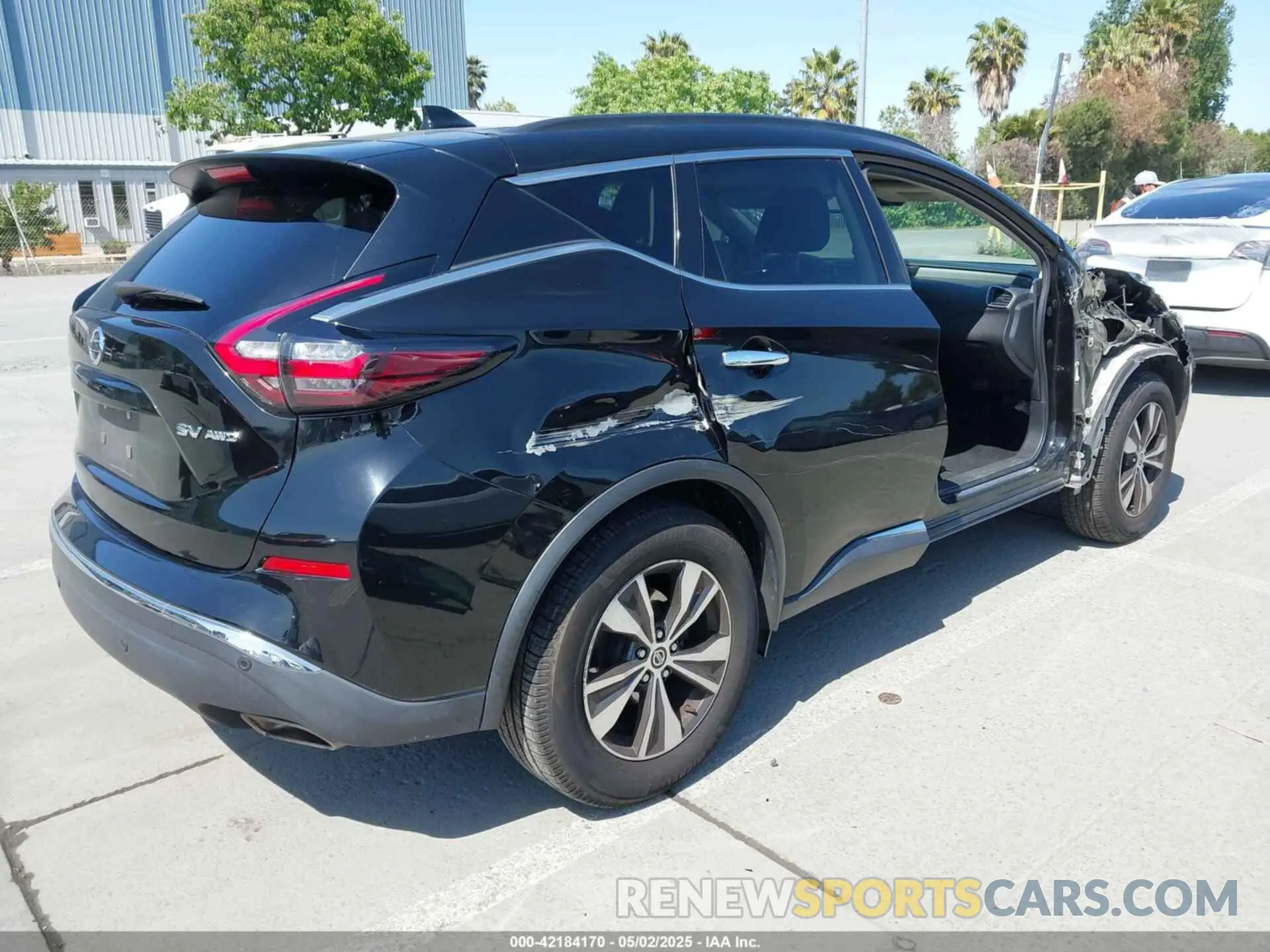 4 Photograph of a damaged car 5N1AZ2BS1LN104603 NISSAN MURANO 2020