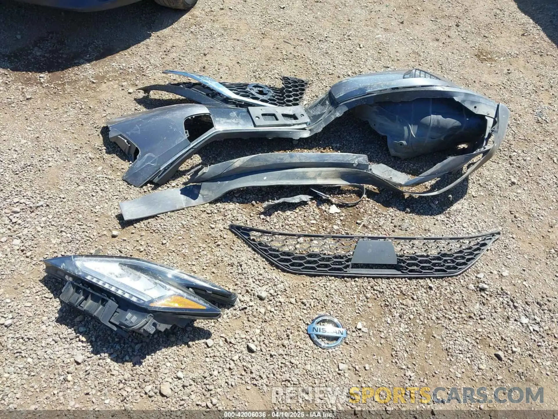 12 Photograph of a damaged car 5N1AZ2BS2LN105890 NISSAN MURANO 2020