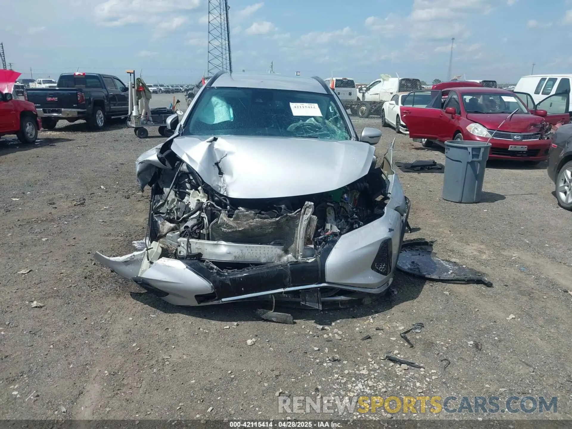 11 Photograph of a damaged car 5N1AZ2BS4LN139524 NISSAN MURANO 2020
