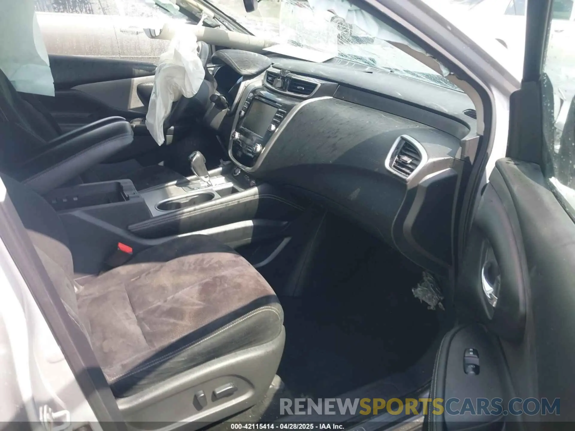5 Photograph of a damaged car 5N1AZ2BS4LN139524 NISSAN MURANO 2020