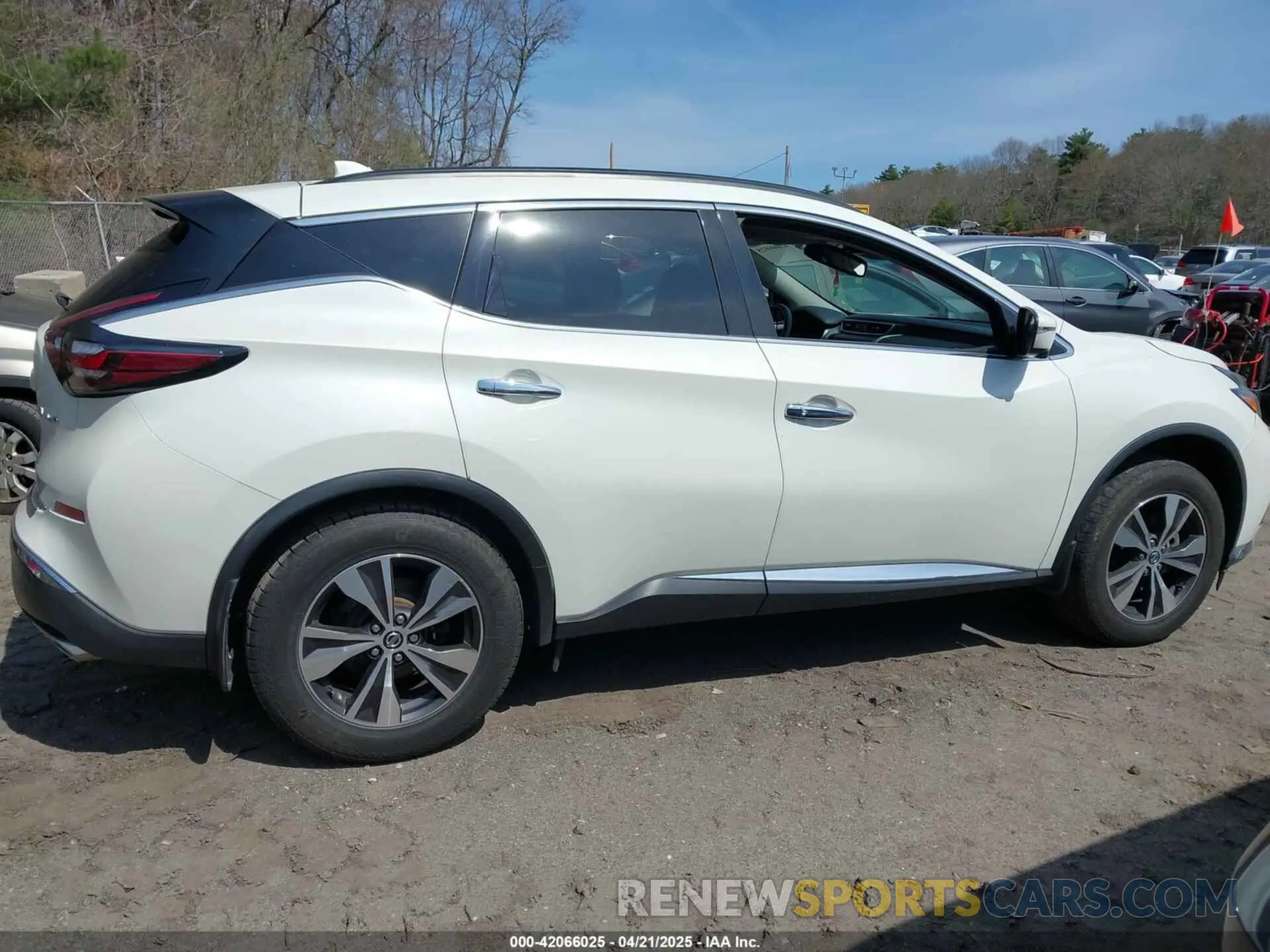 13 Photograph of a damaged car 5N1AZ2BS5LN154923 NISSAN MURANO 2020