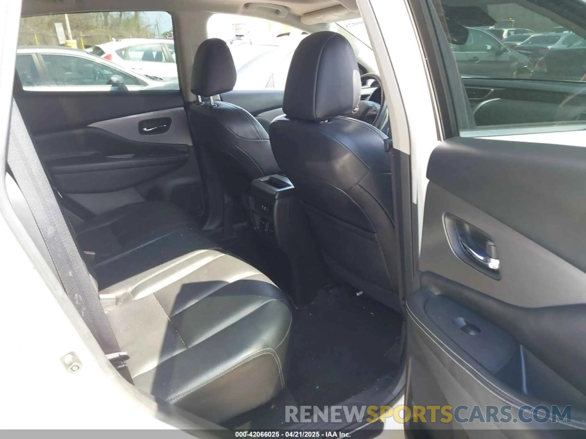 8 Photograph of a damaged car 5N1AZ2BS5LN154923 NISSAN MURANO 2020