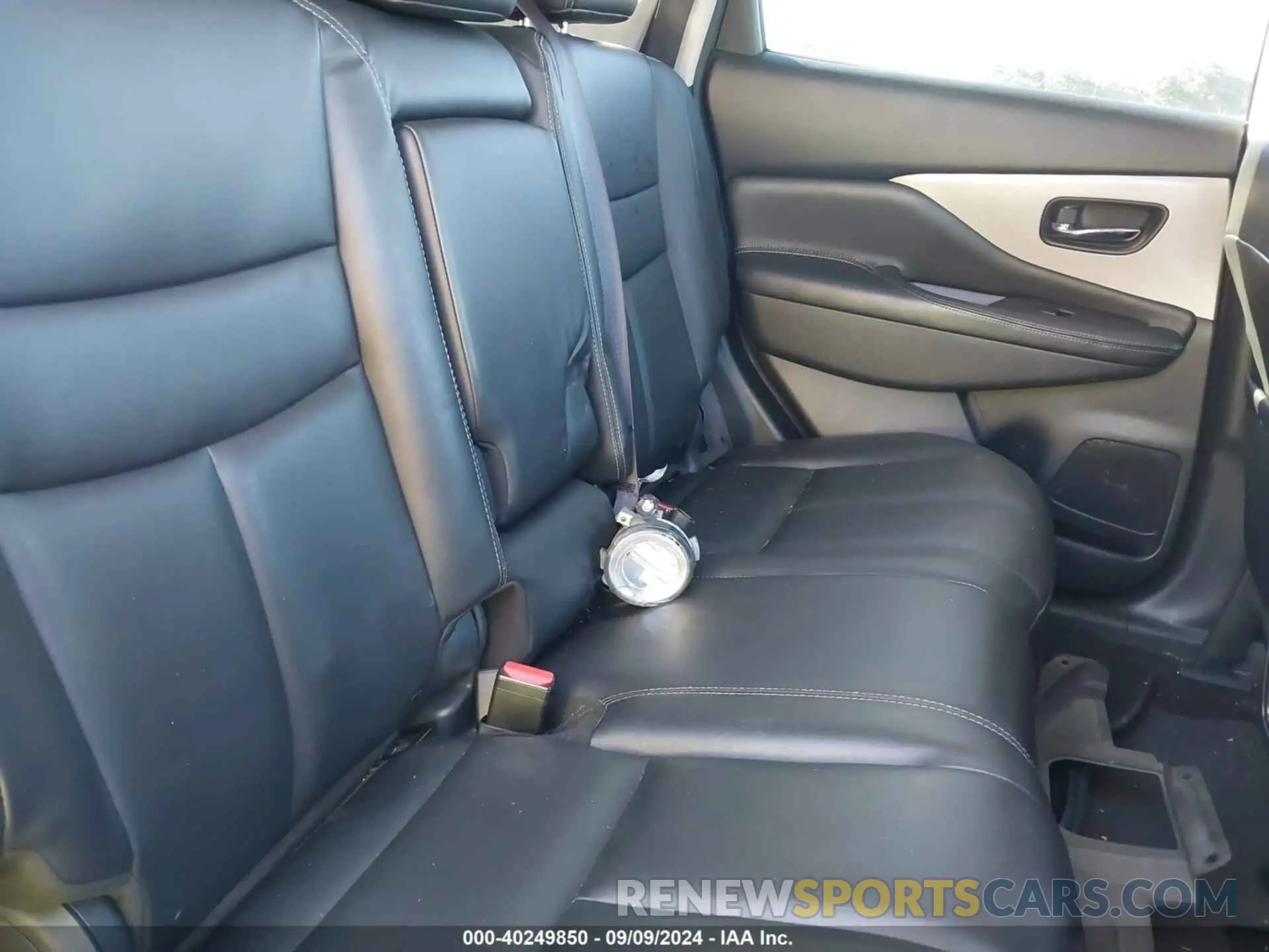 8 Photograph of a damaged car 5N1AZ2BS8LN158254 NISSAN MURANO 2020