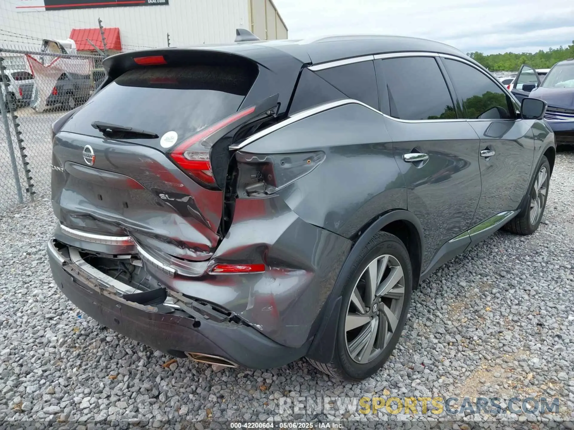 4 Photograph of a damaged car 5N1AZ2CJ8LN124708 NISSAN MURANO 2020