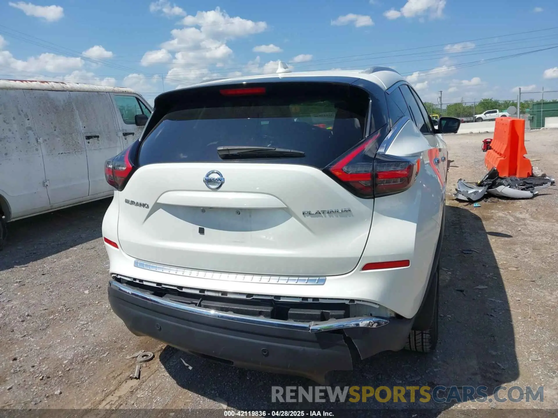 16 Photograph of a damaged car 5N1AZ2DJ3LN115526 NISSAN MURANO 2020