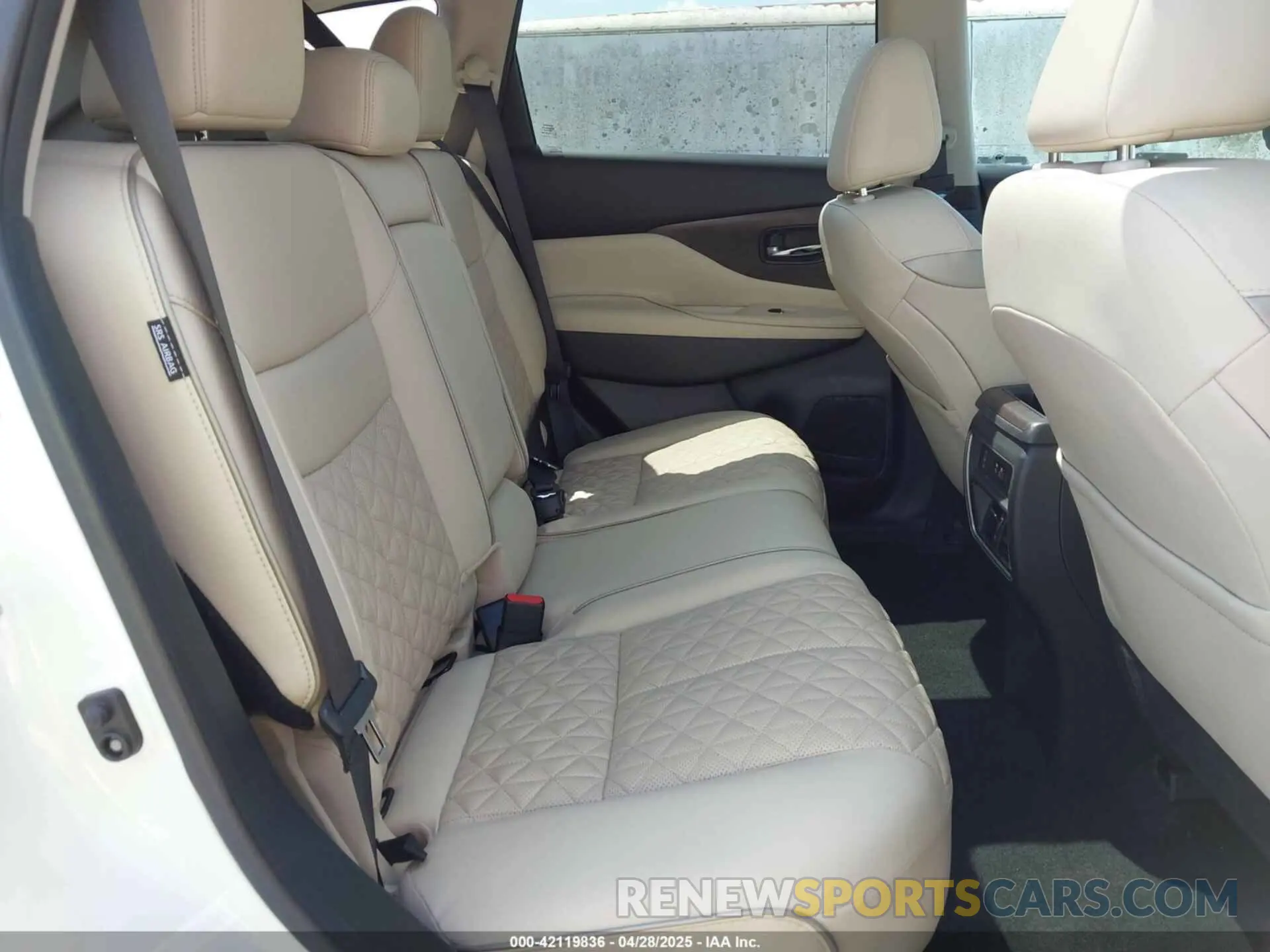 8 Photograph of a damaged car 5N1AZ2DJ3LN115526 NISSAN MURANO 2020