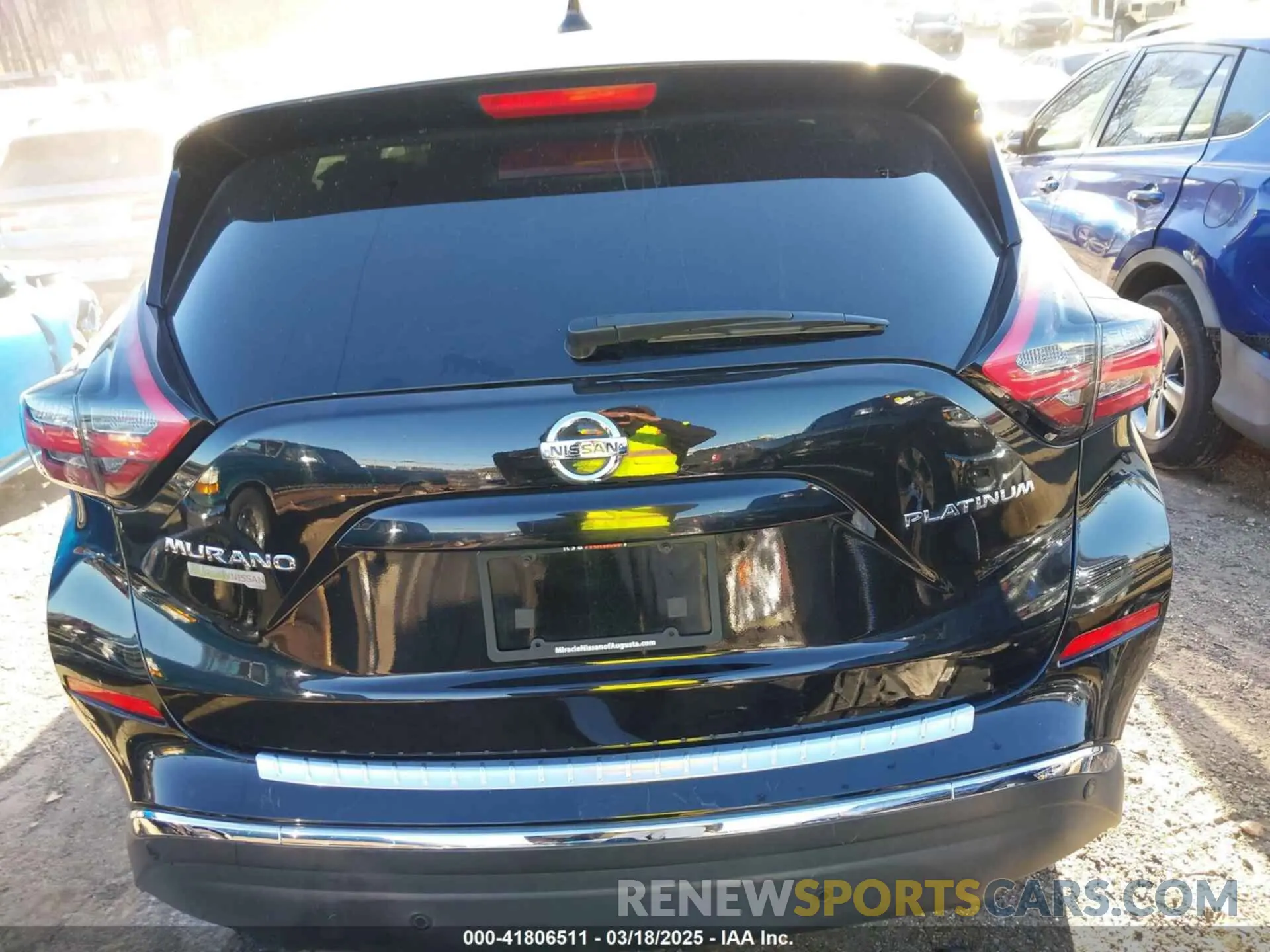 17 Photograph of a damaged car 5N1AZ2DJ9LN152841 NISSAN MURANO 2020