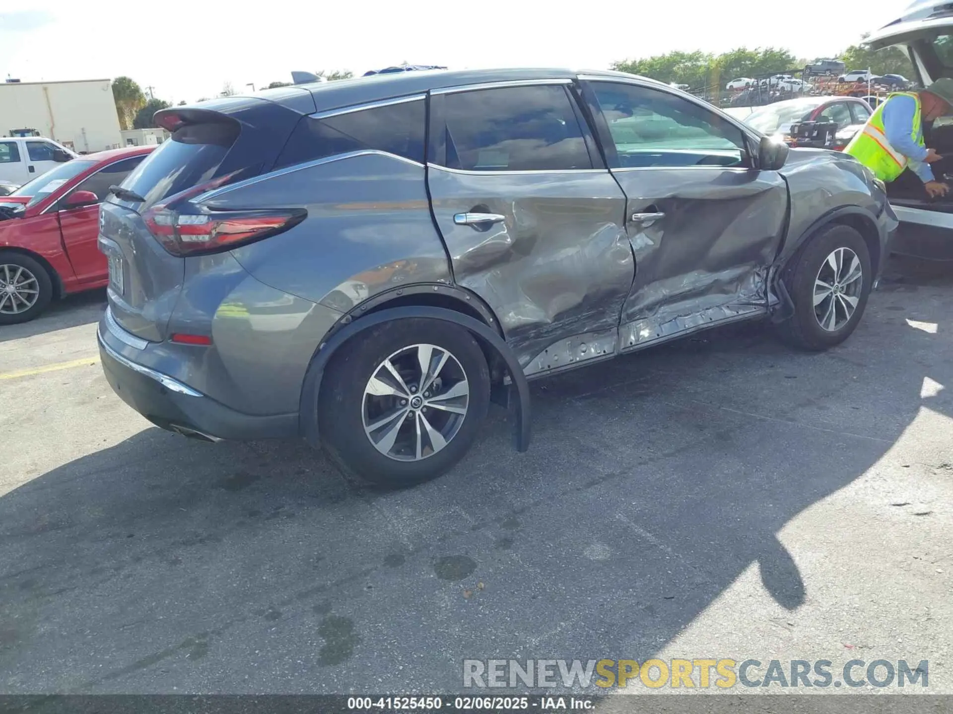 4 Photograph of a damaged car 5N1AZ2AJ1MC121536 NISSAN MURANO 2021