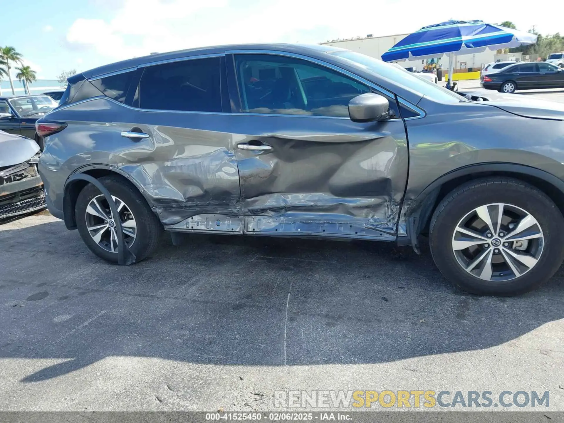 6 Photograph of a damaged car 5N1AZ2AJ1MC121536 NISSAN MURANO 2021