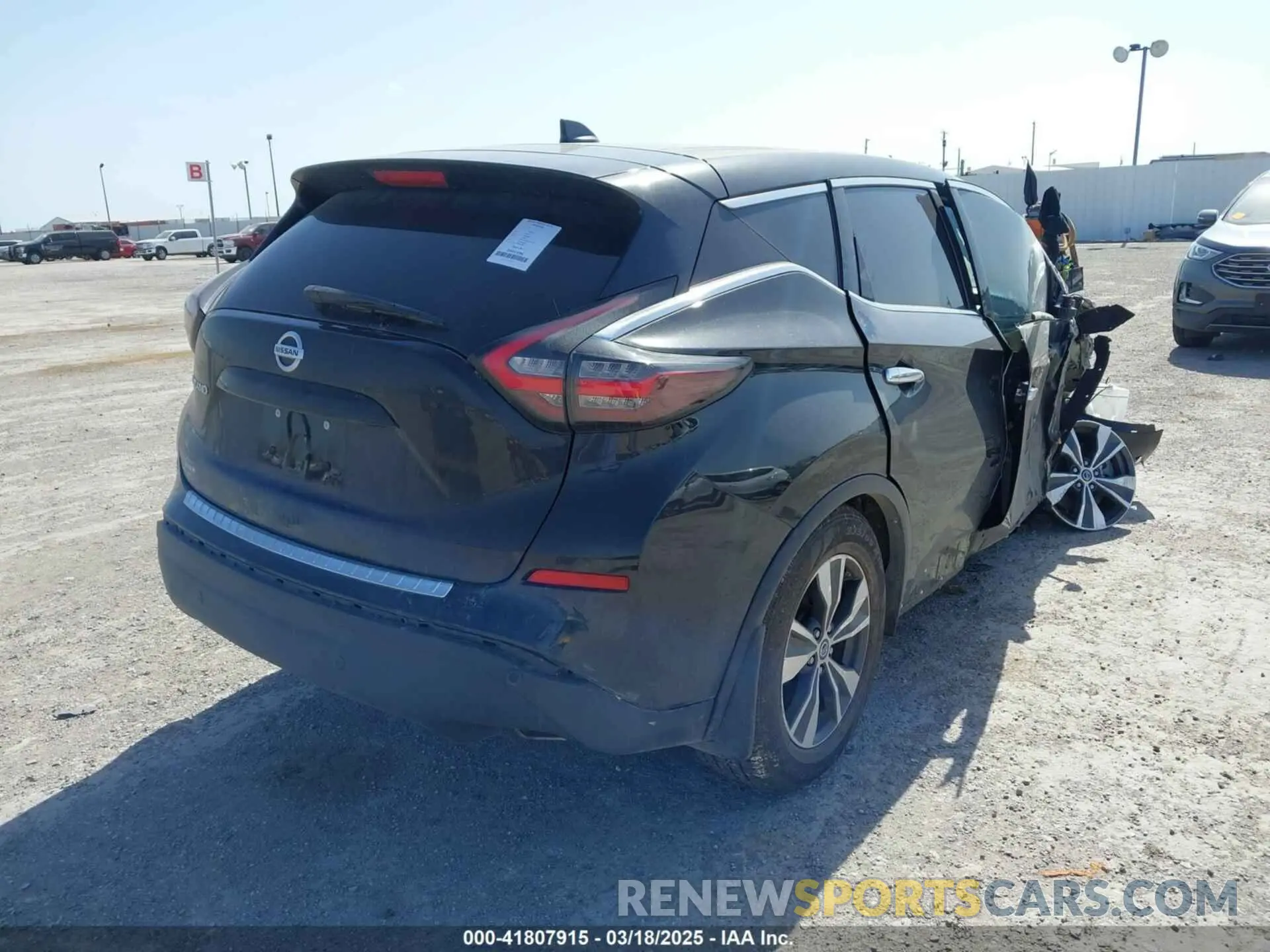 4 Photograph of a damaged car 5N1AZ2AJ2MC137664 NISSAN MURANO 2021