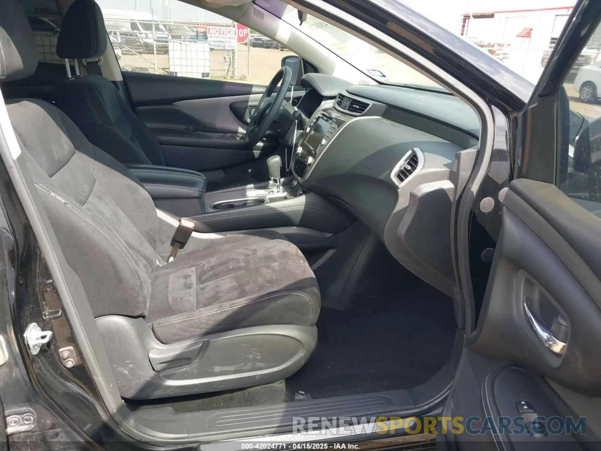 5 Photograph of a damaged car 5N1AZ2AJ4MC146446 NISSAN MURANO 2021