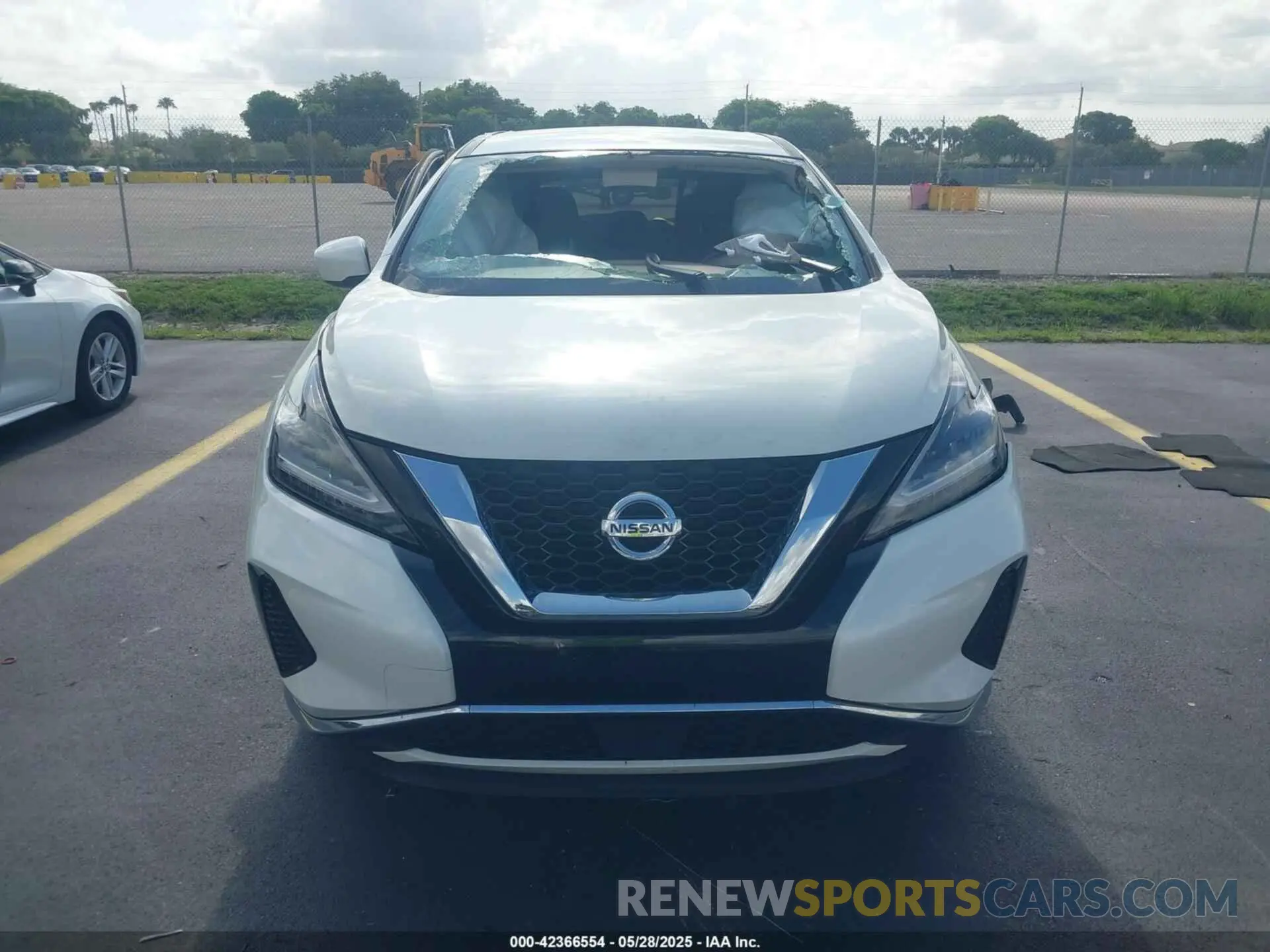 12 Photograph of a damaged car 5N1AZ2AJ5MC104870 NISSAN MURANO 2021